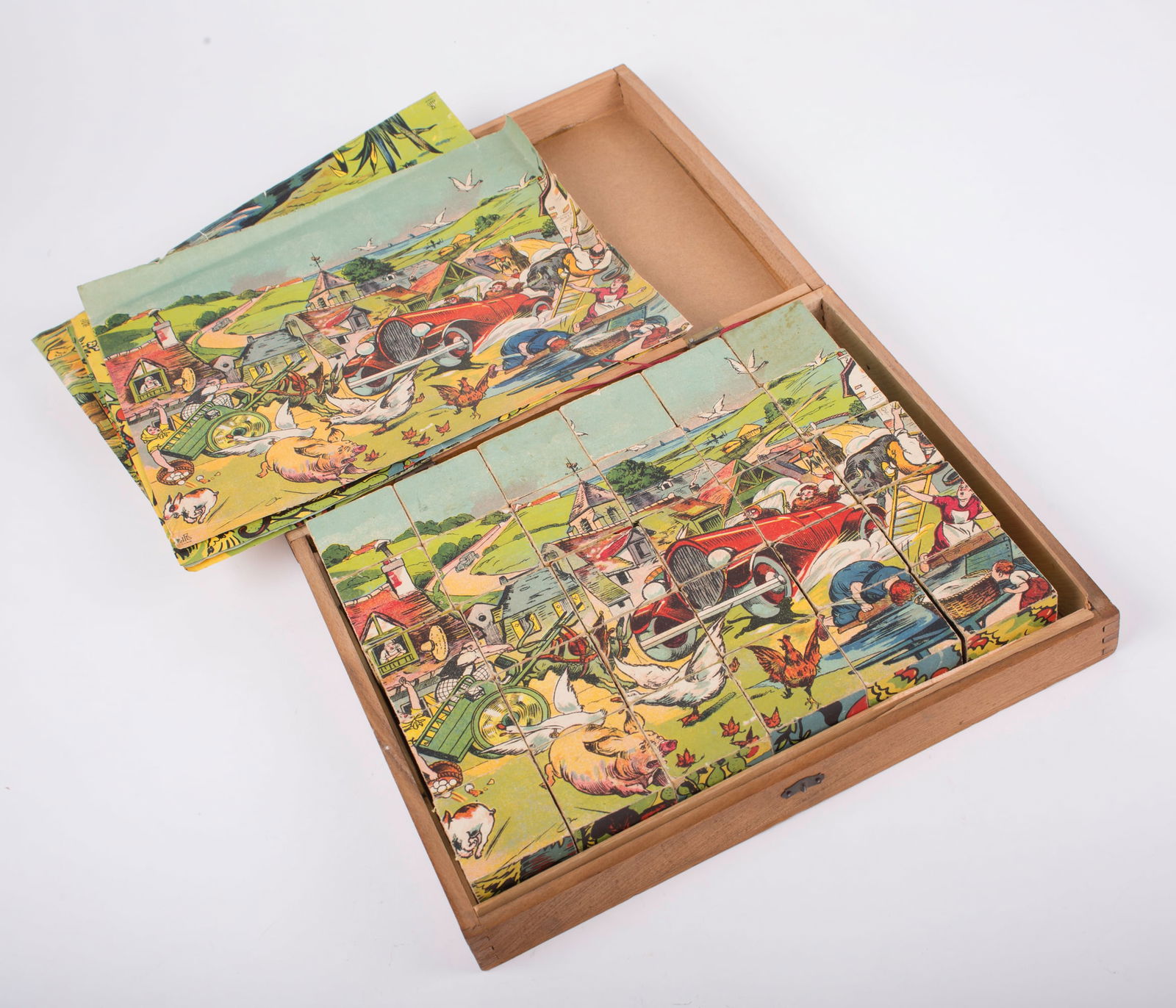 Wood cube puzzle French child toy circa 1920 - 2