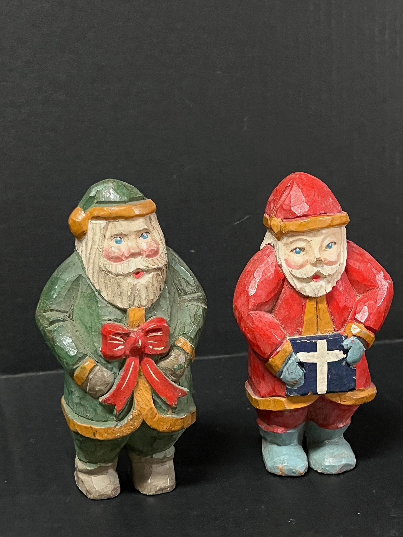 Carved Wood Painted Santa Claus Statue 2 Pcs. - 3