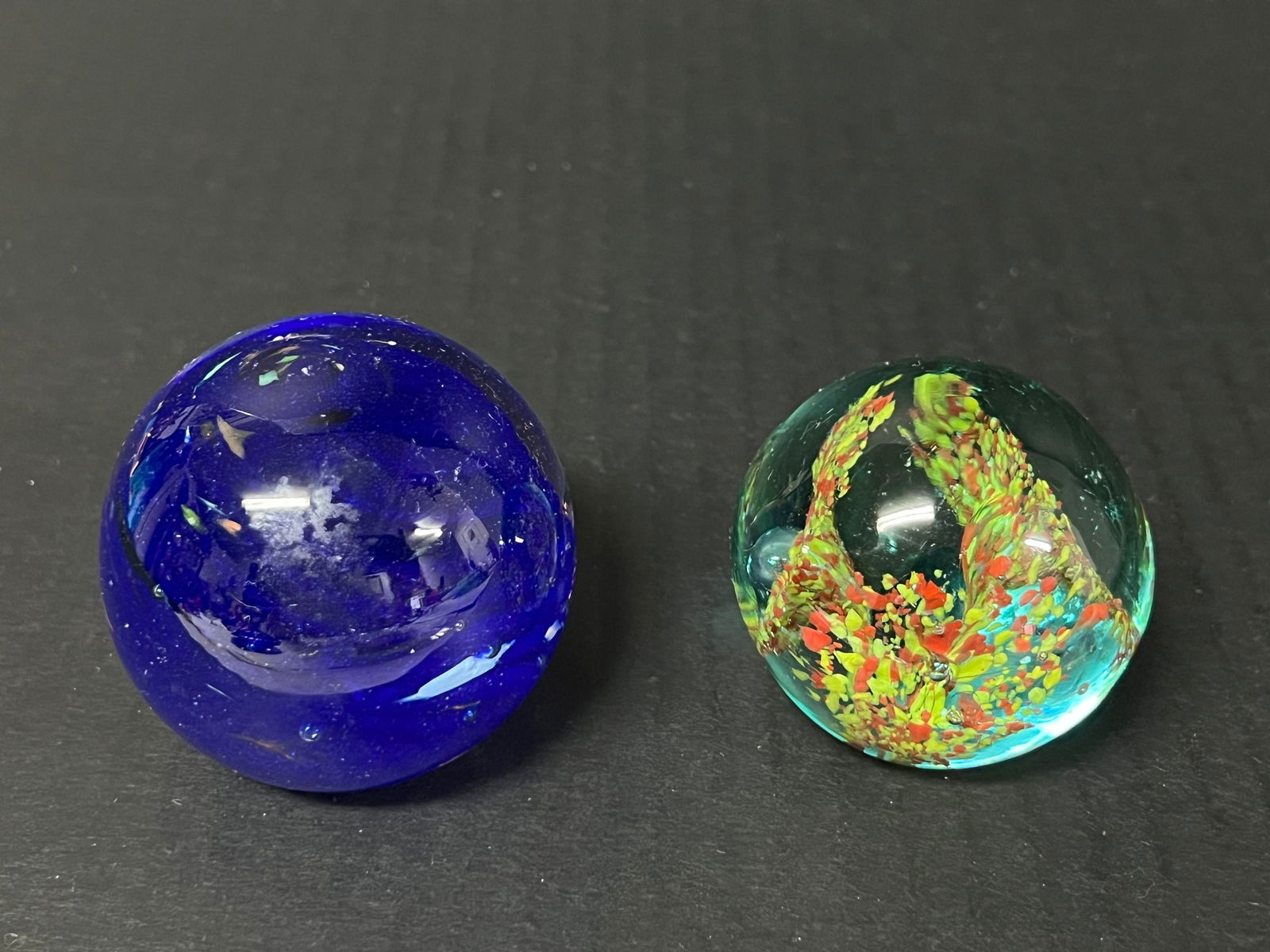 Vintage Art Glass Paperweights Set of 2 (1 of 6)