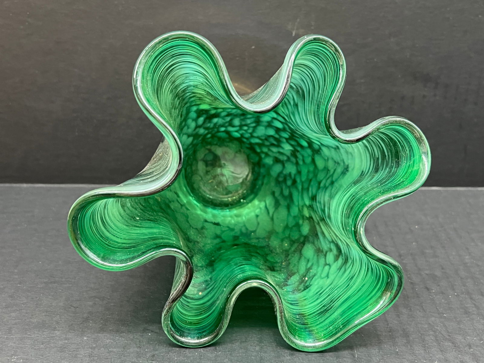 Vintage Art Glass Flower Vase - 5