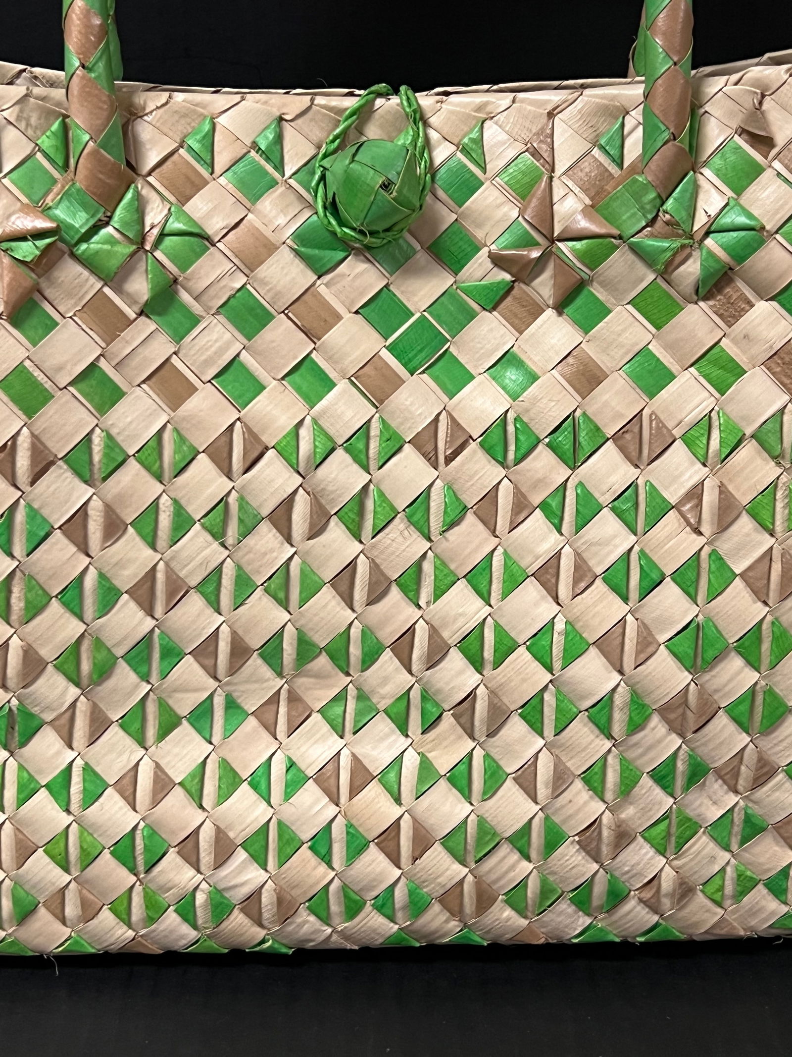 Handwoven Dried Leaves Handbag - 4