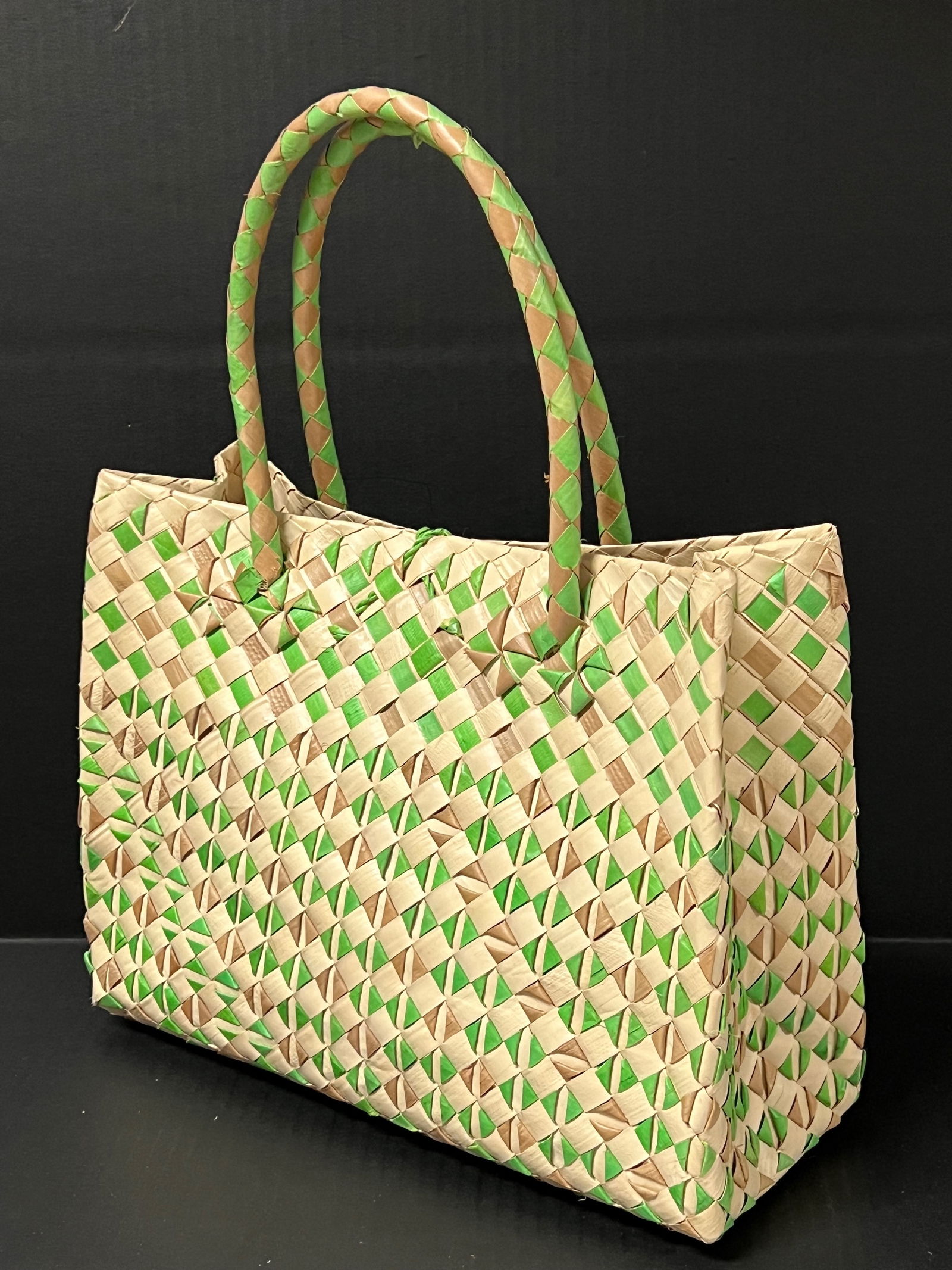 Handwoven Dried Leaves Handbag - 7