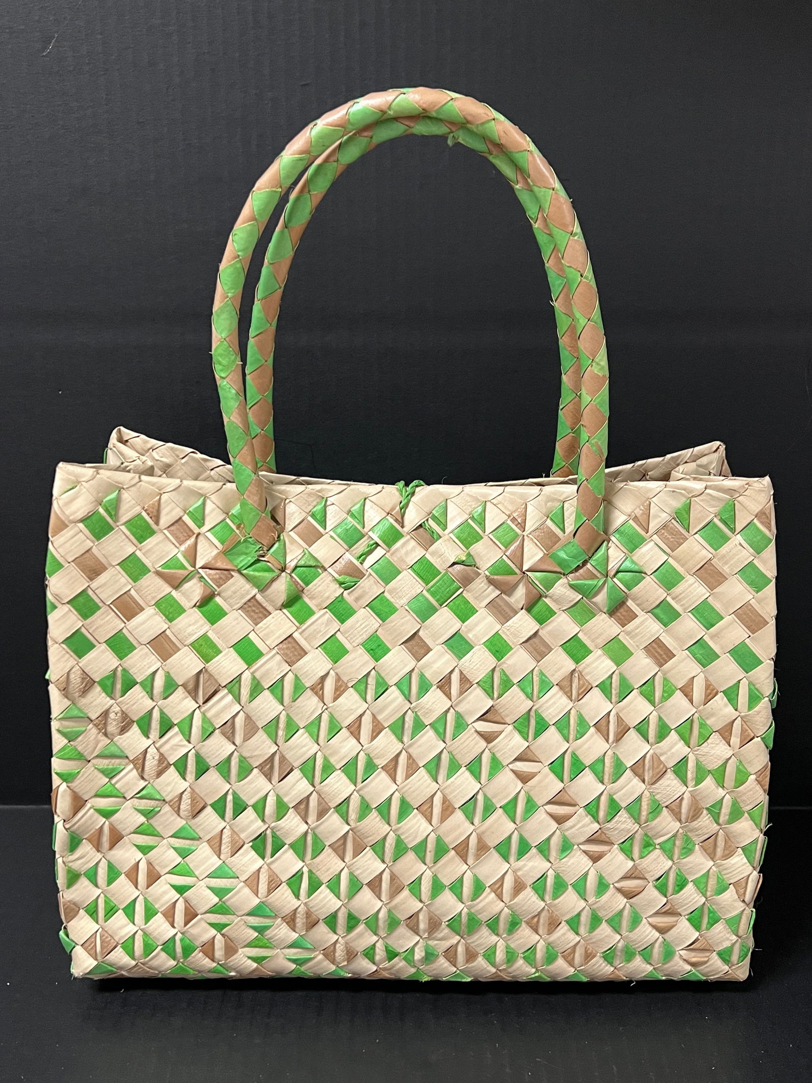 Handwoven Dried Leaves Handbag - 8