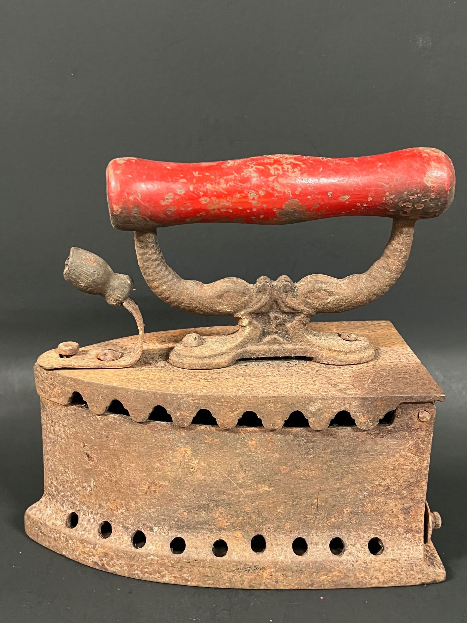 Vintage Metal Iron - 4