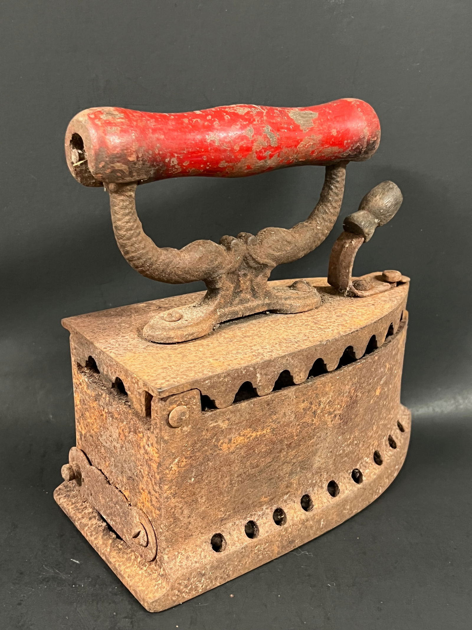 Vintage Metal Iron - 7