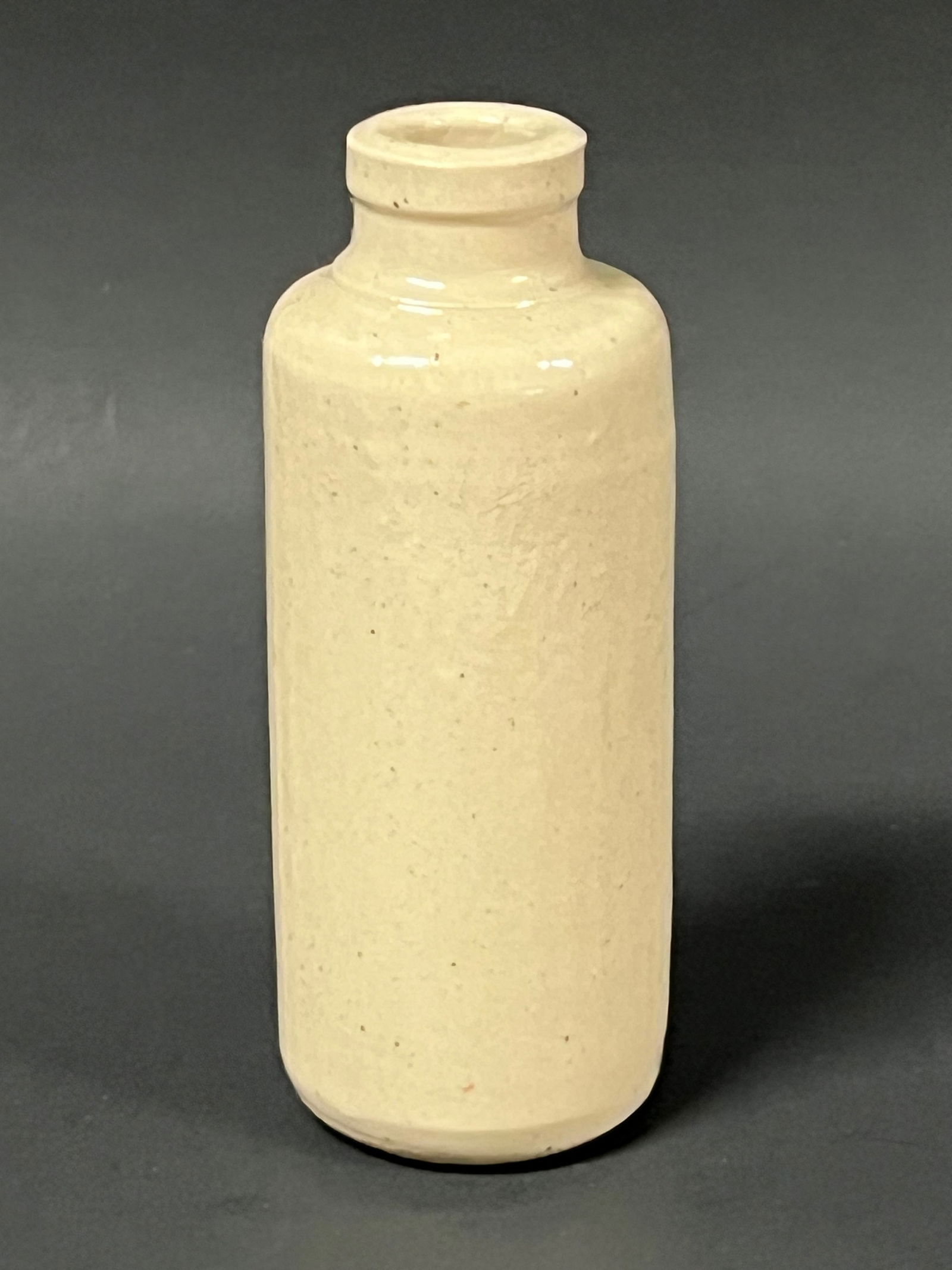 Chinese Art Porcelain Snuffl Bottle - 3