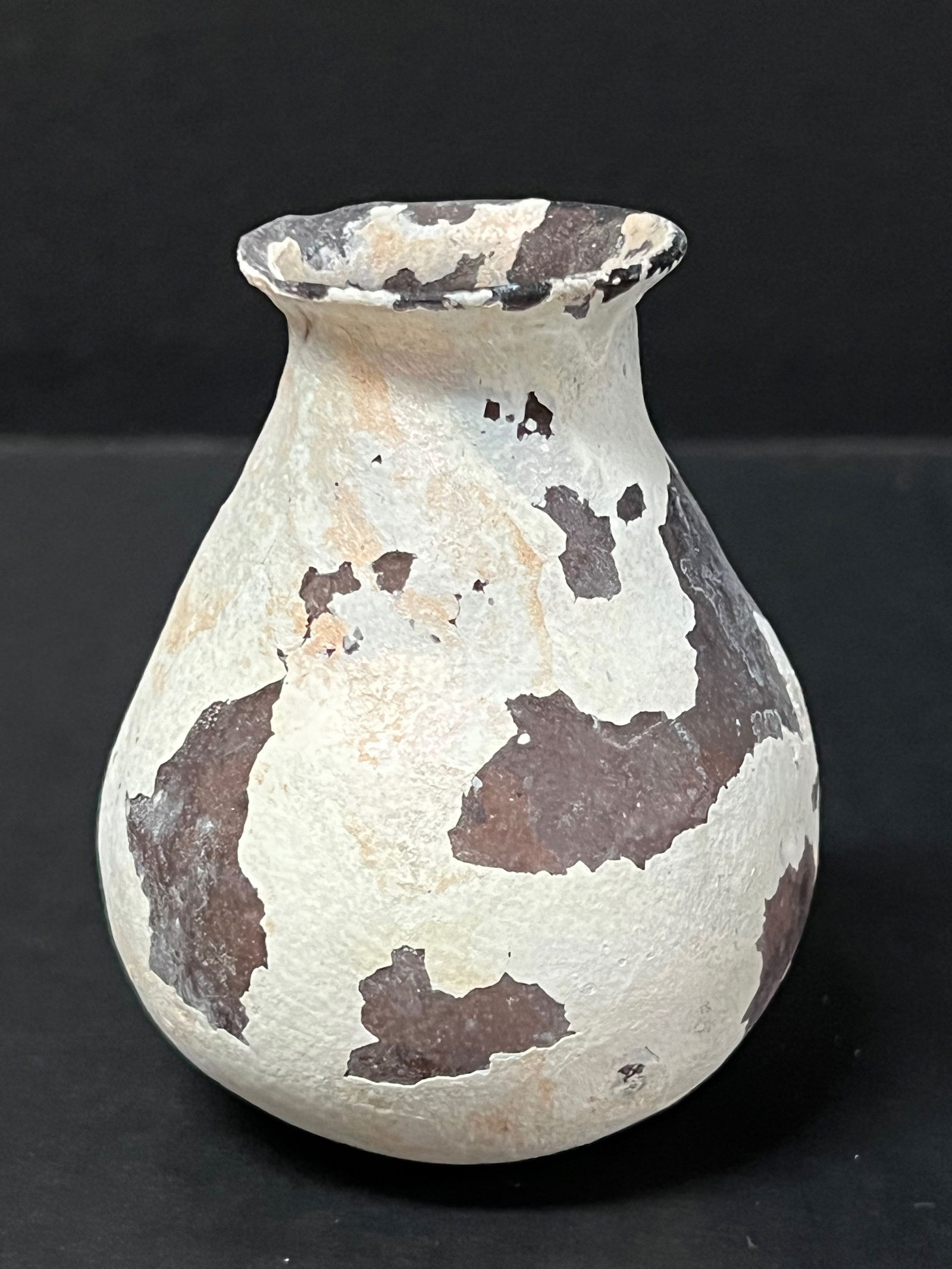 Roman Art Style Glass Bottle - 3