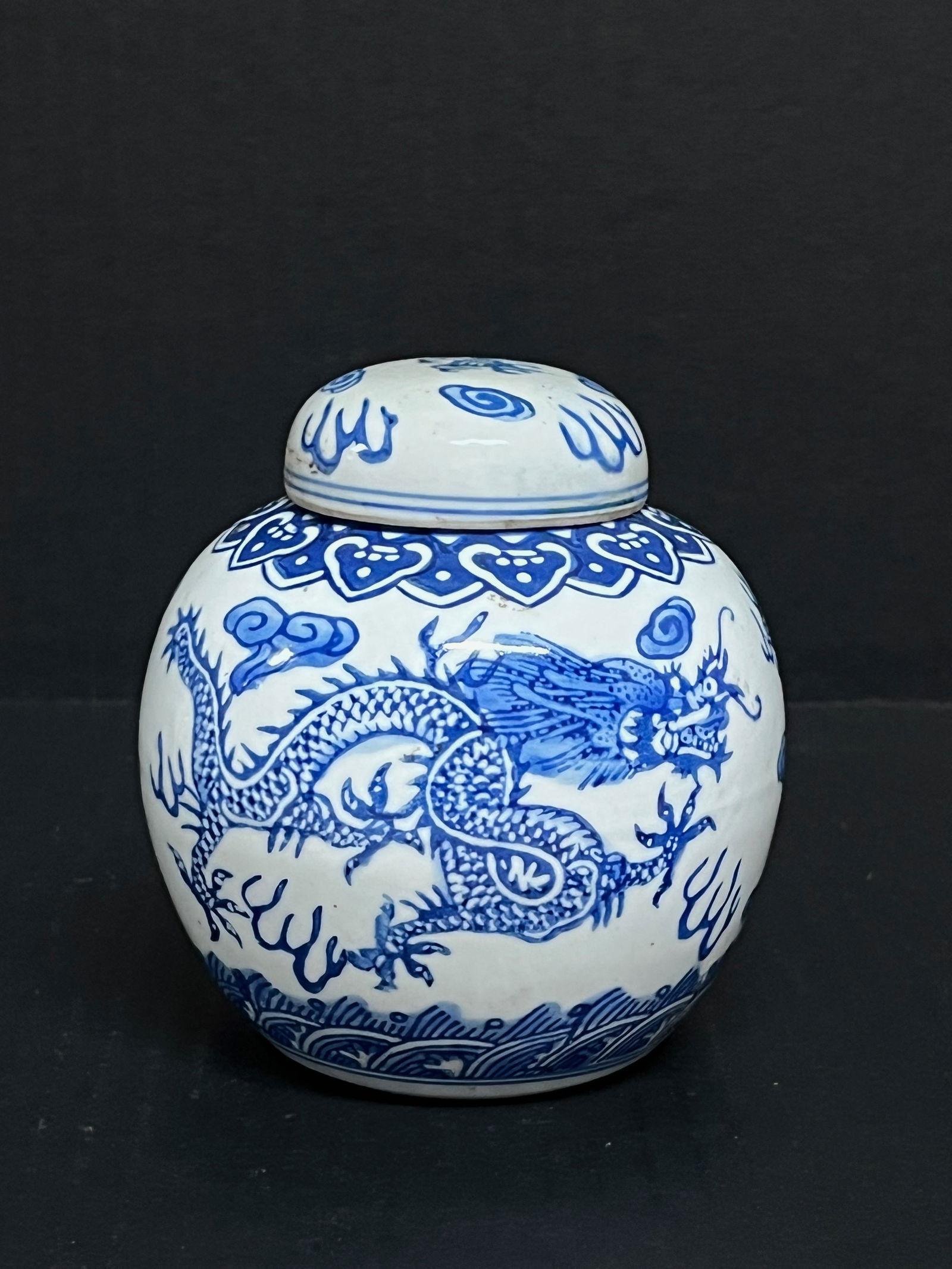 Chinese Art Porcelain Blue and White Covered Vase: Title: Chinese Art Porcelain Blue and White Covered VaseDate/Period: Late 20th CenturyMaterials: PorcelainDescription: Chinese Art Porcelain Blue and White Covered Vase Reserve: $80.00 