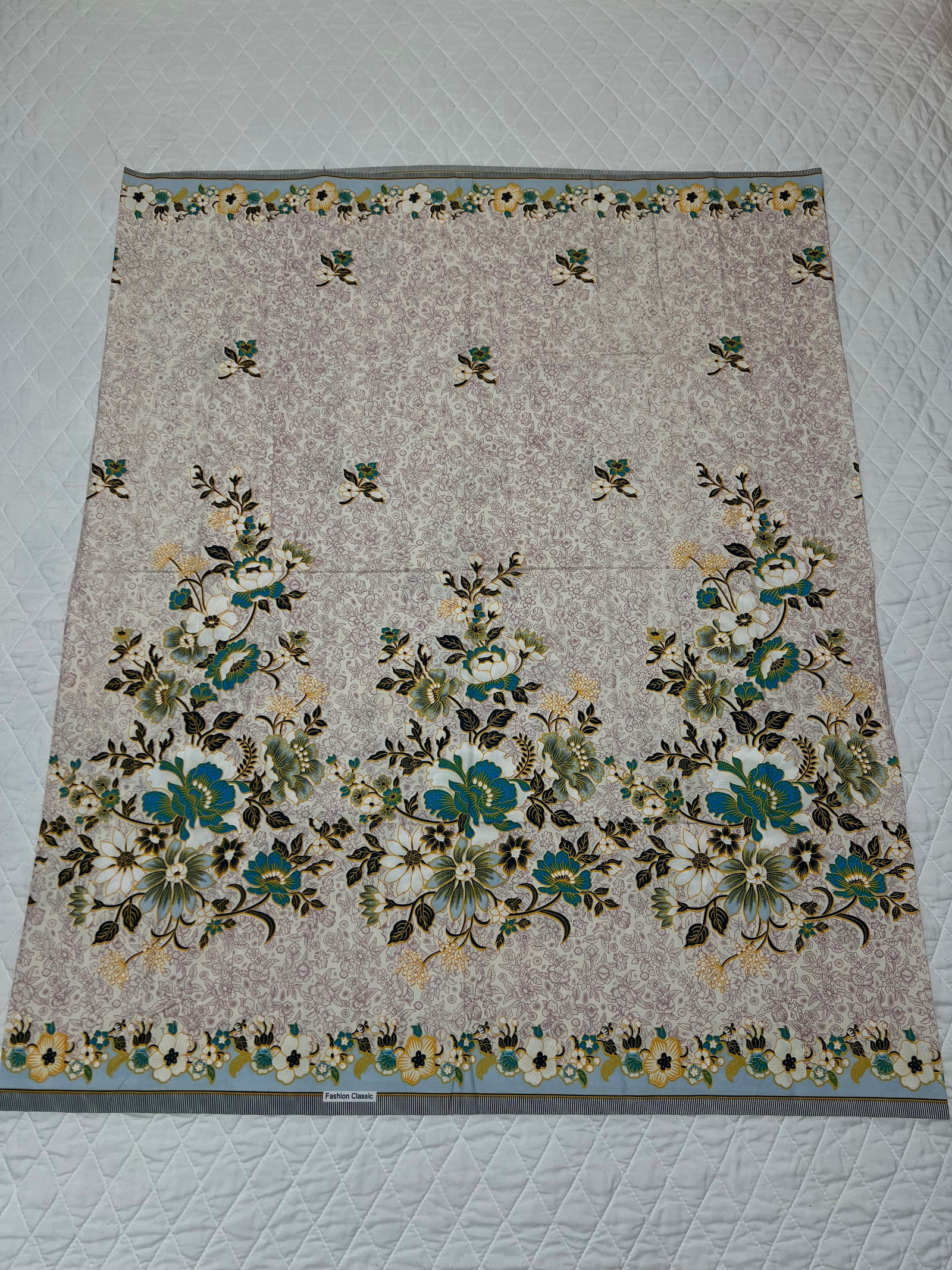 Southeast Asian Textile Tube Skirt Cloth (1 of 7)