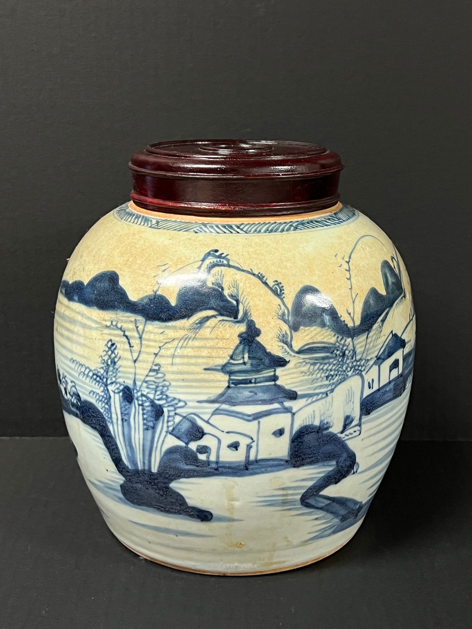Chinese Art Porcelain Blue and White vase with Wooden Cover: Title: Chinese Art Porcelain Blue and White vase with Wooden CoverDate/Period: Late 20th CenturyMaterials: PorcelainDescription: Chinese Art Blue and White Porcelain Vase Reserve: $150.00 