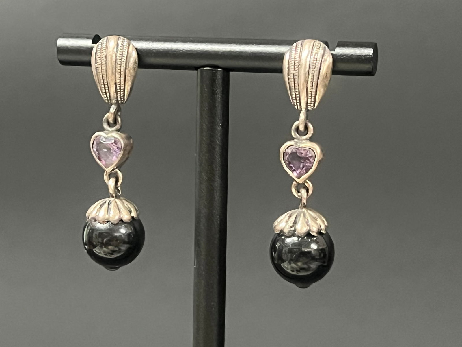 Pair of Metal and Beads Earrings - 3