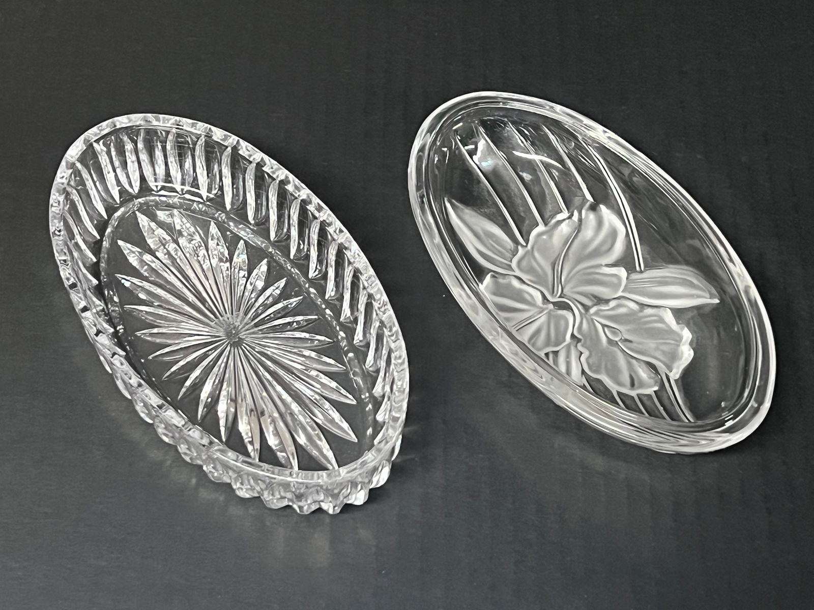 Decorative Art Glass Jewelry Box - 5