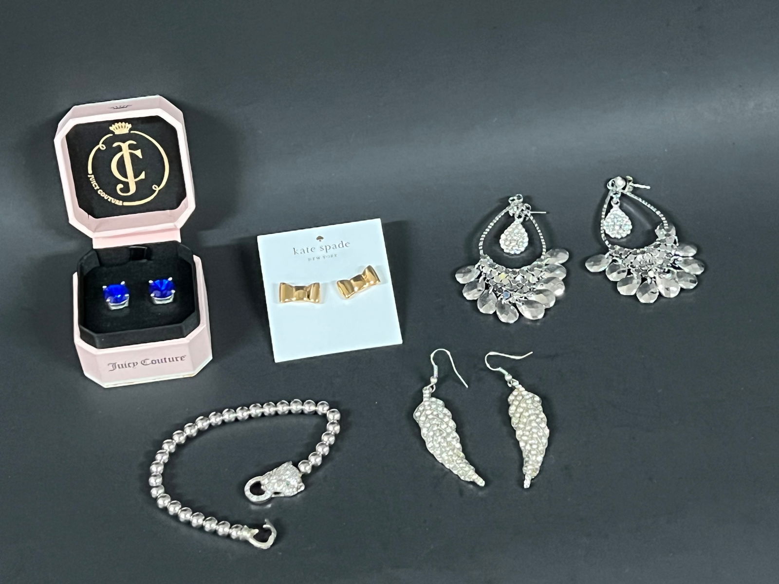 Vintage Assorted Jewelry - 3