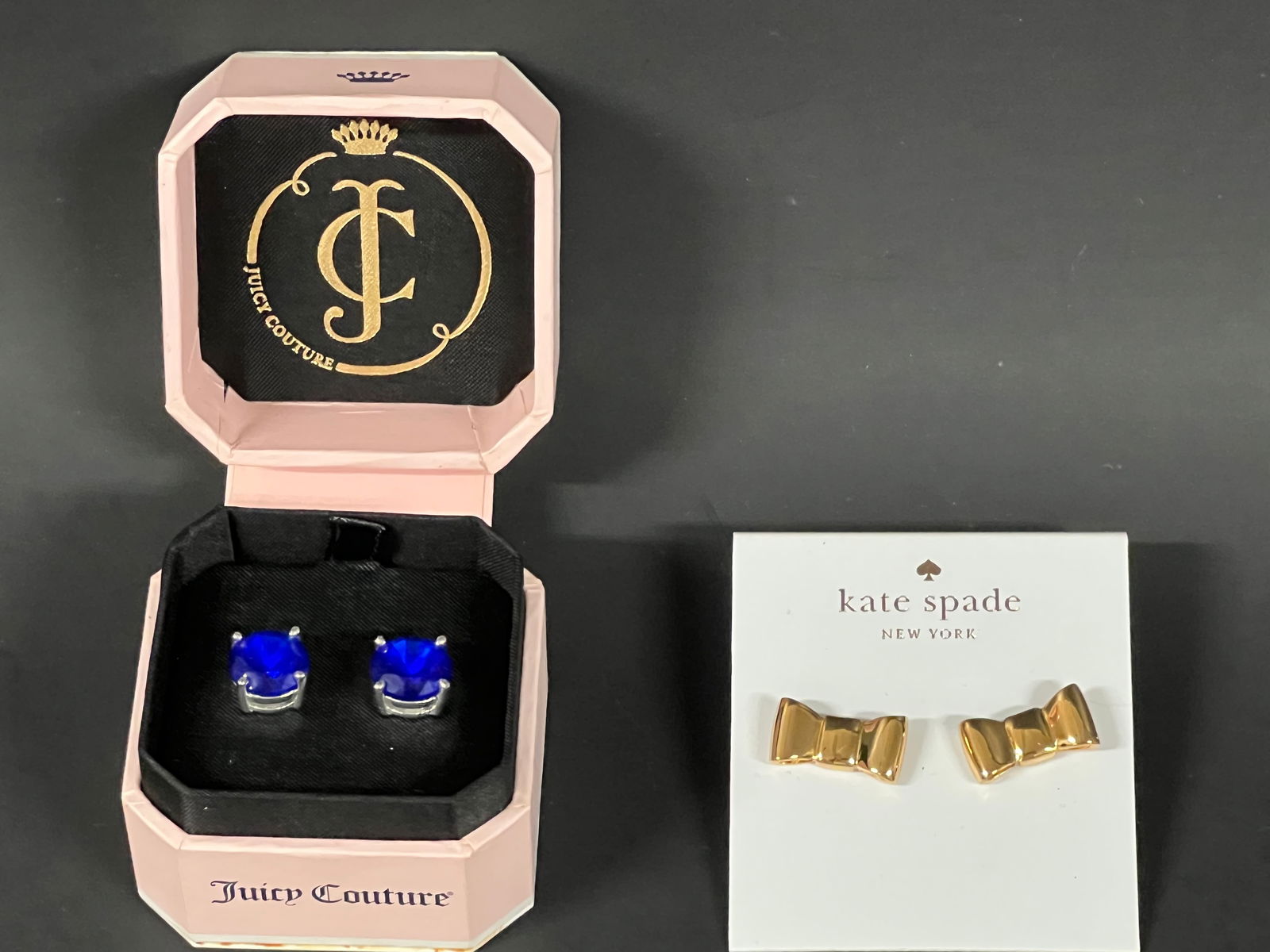 Vintage Assorted Jewelry - 5