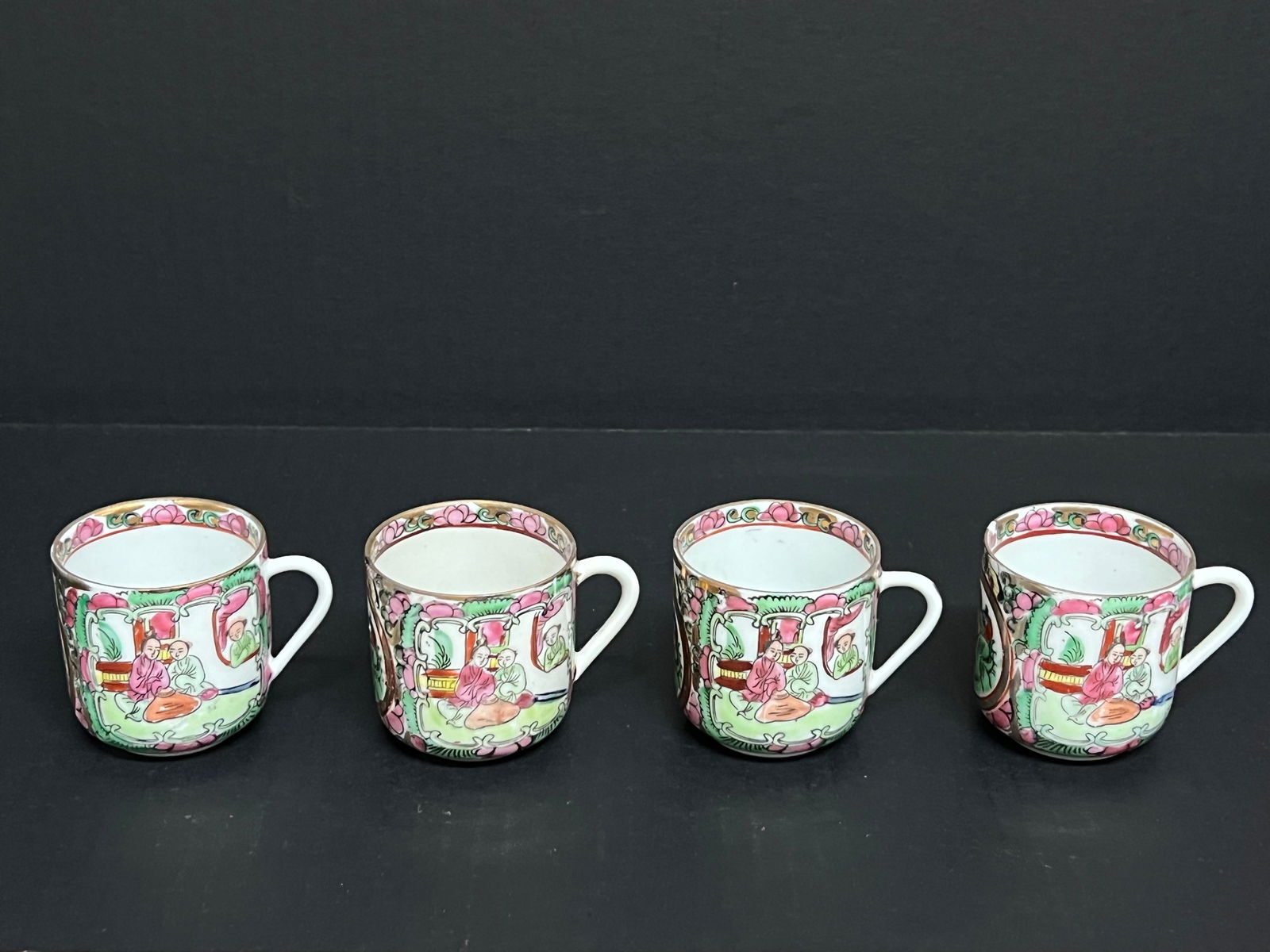 Chinese Art Porcelain Famille Rose Tea Cups Set of 4 - 3