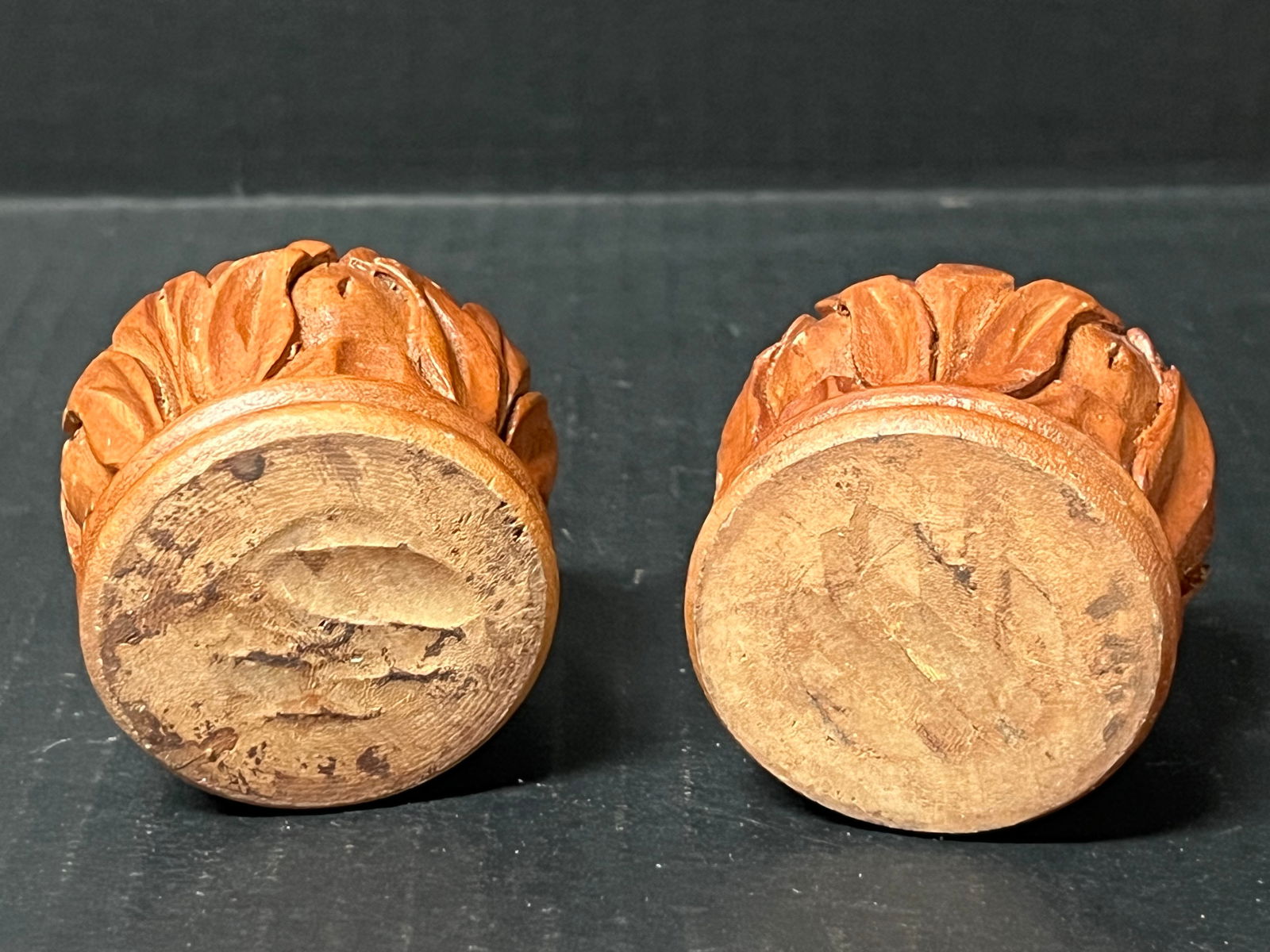 Carved Wood Crown Sculpture Set of 2 - 5