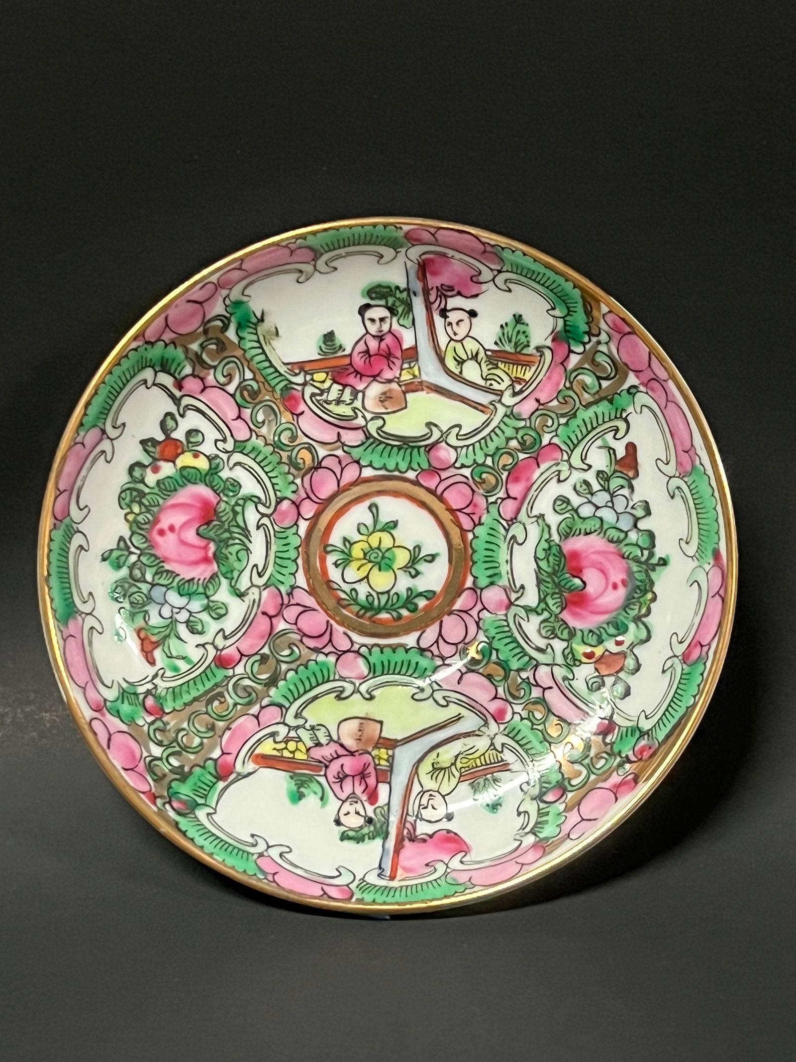 Chinese Art Famille Rose Porcelain Saucer (1 of 5)