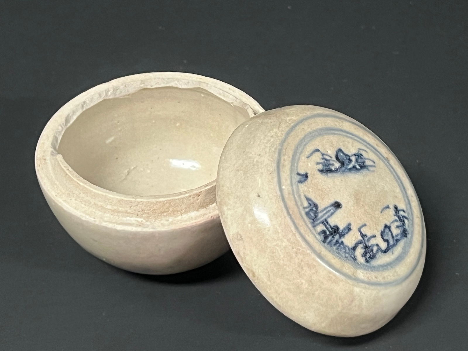 Porcelain Blue and White Pill Box - 4