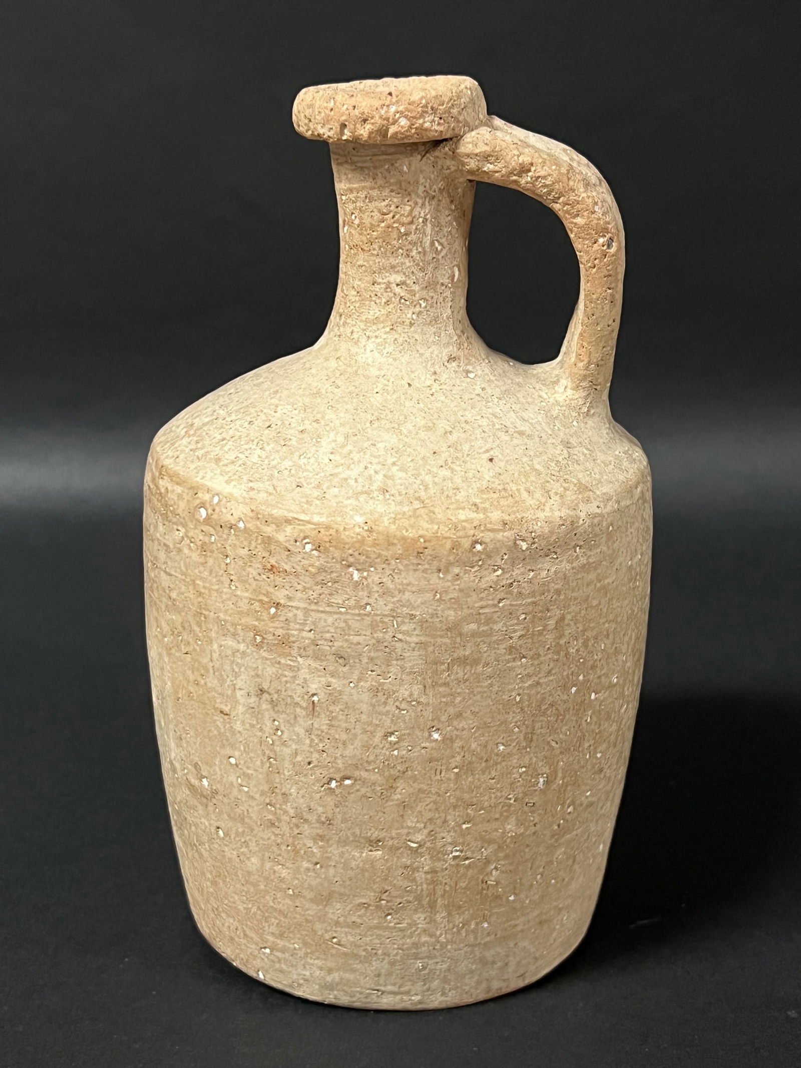 Middle Eastern Pottery Jar: Title: Middle Eastern Pottery JarDate/Period: Late 20th CenturyMaterials: PotteryDescription: Middle Eastern Pottery Jar Reserve: $100.00 Shipping:Domestic: Flat-rate of $40.00 to anywhere within