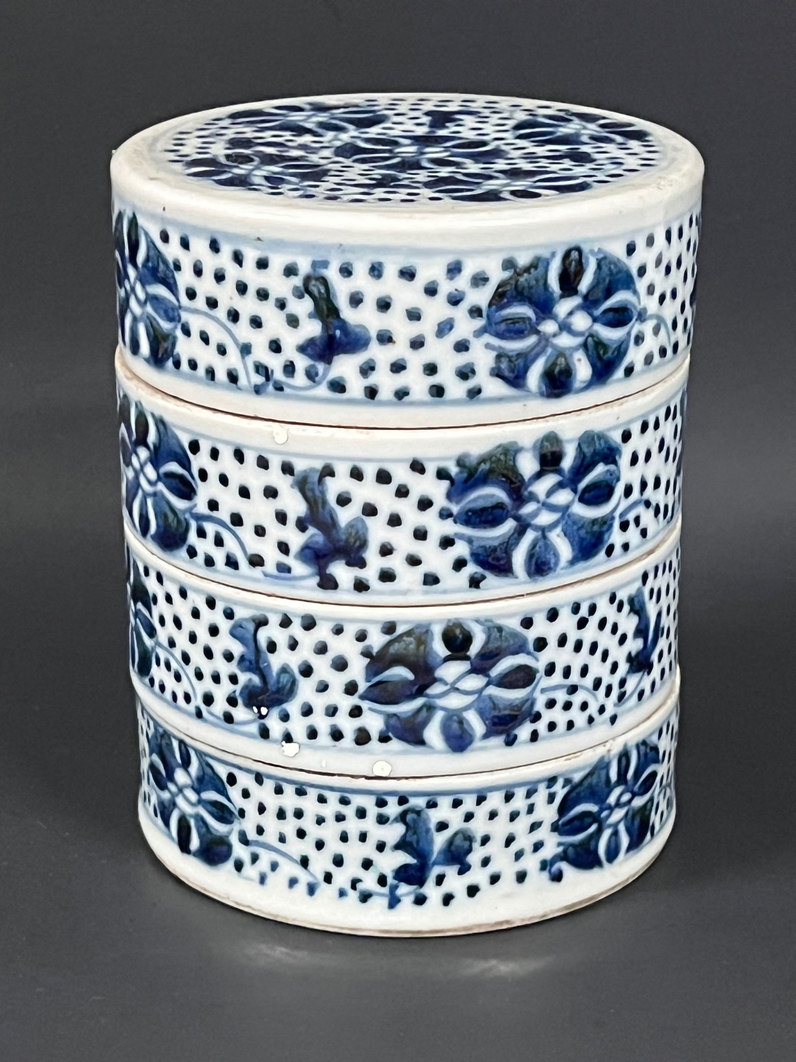 Chinese Porcelain Blue and White Stackable Box - 7