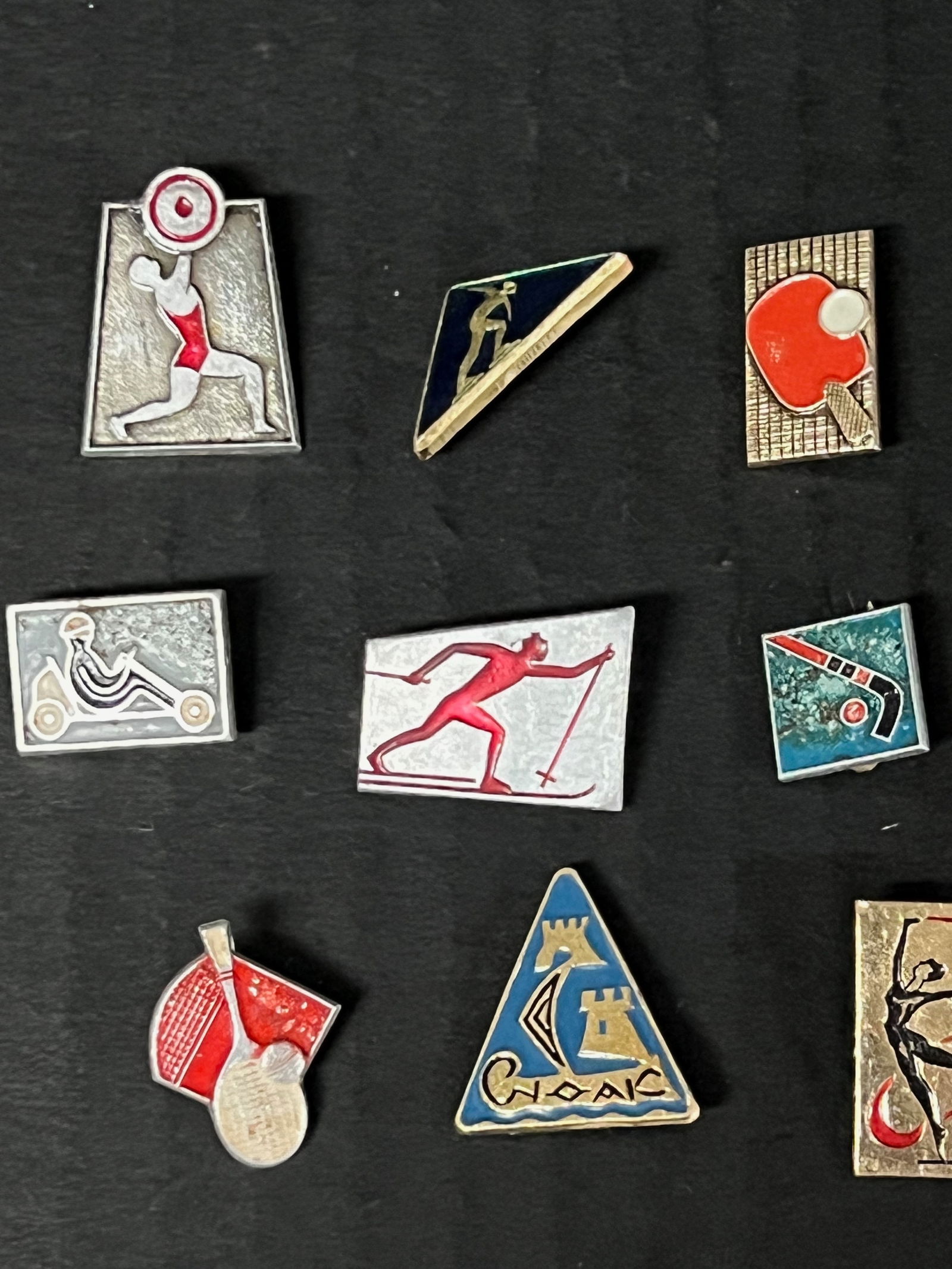 Vintage Assoretd Sports Pin 12 Pcs. - 4