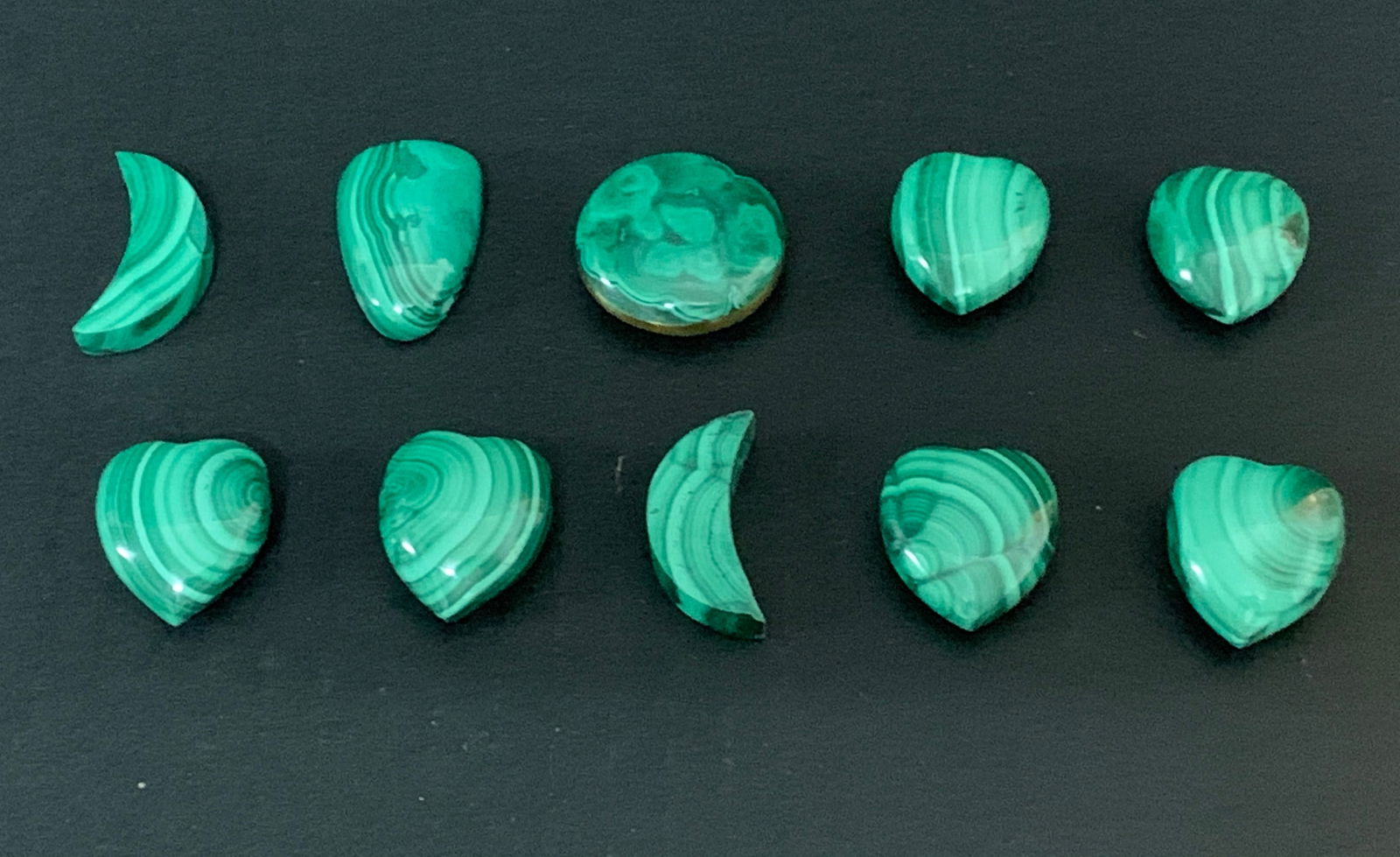 Carved Malachite Stone Pendant 10 Pcs. - 2