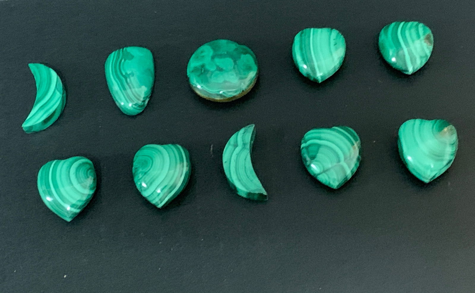 Carved Malachite Stone Pendant 10 Pcs. - 3