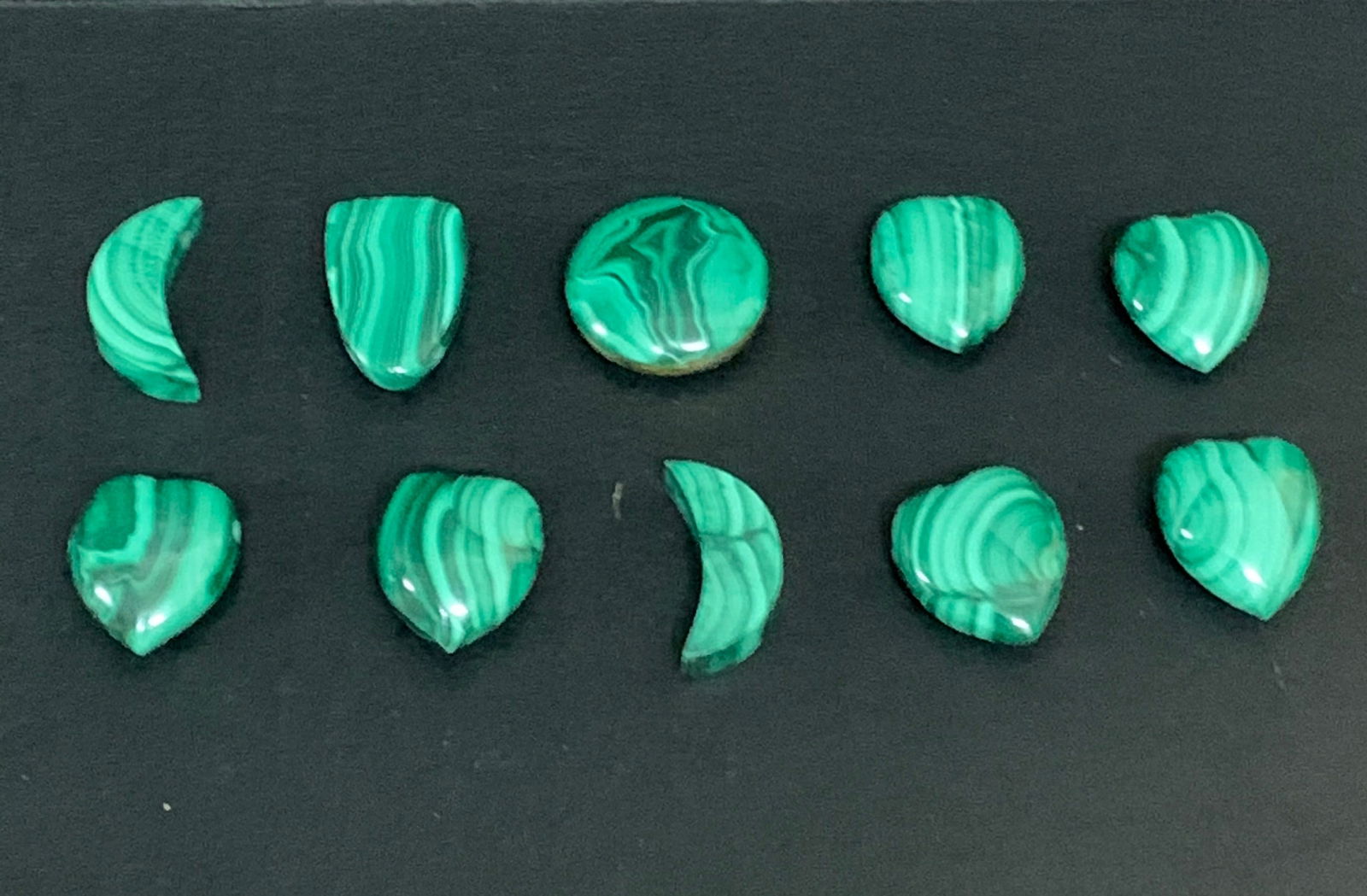 Carved Malachite Stone Pendant 10 Pcs. - 5