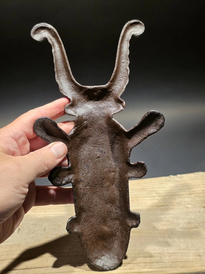10" Cast Iron Beetle Boot Jack - 6