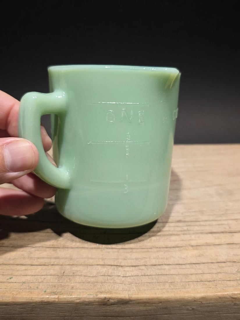 1 Cup Jadeite Depression Glass Retro - 12