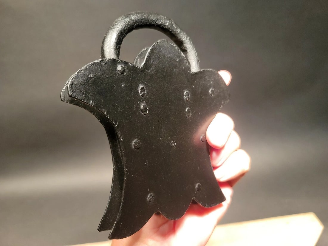 Cast Iron Padlock Lock & Key - 9