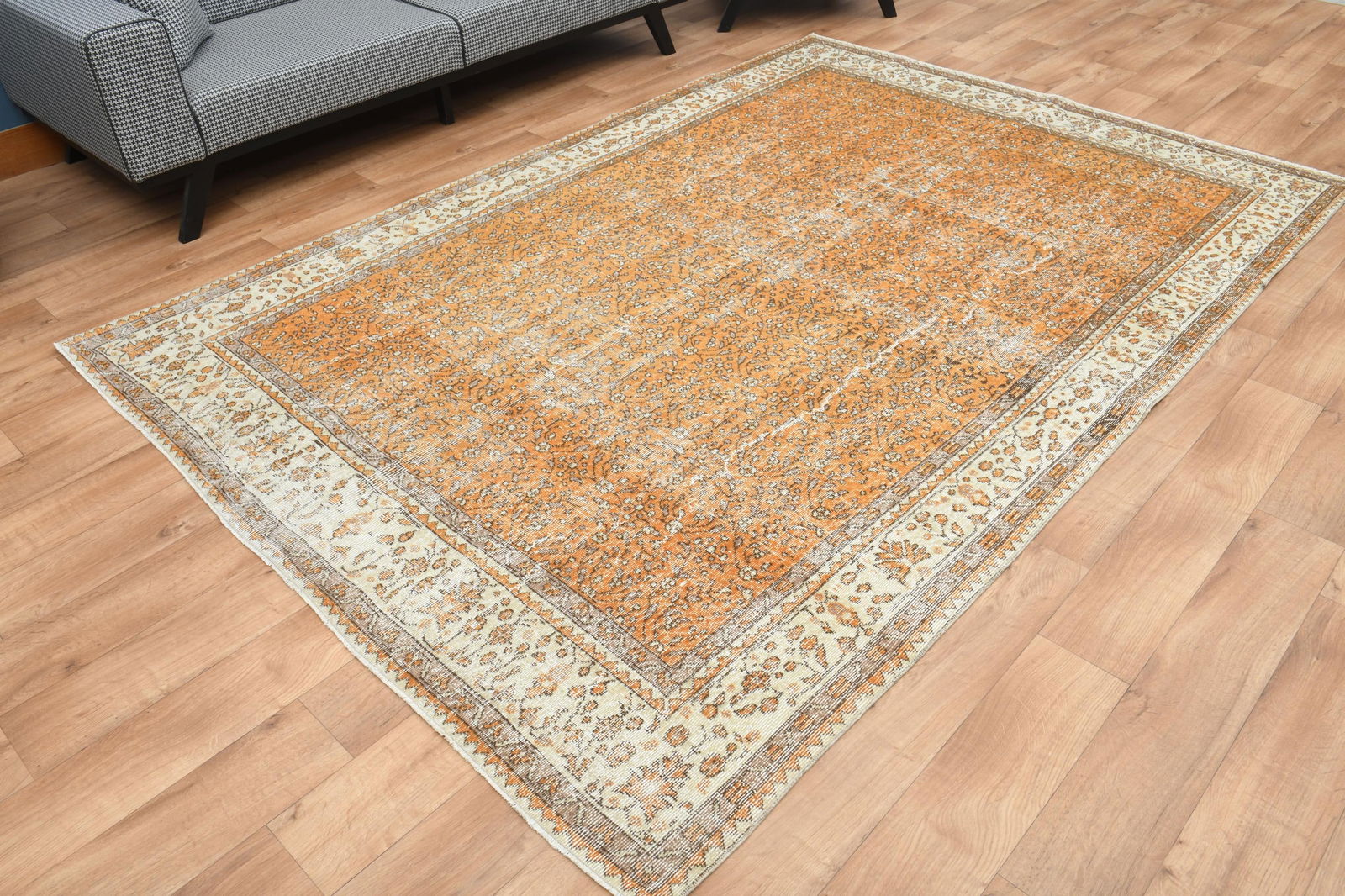 6.8x9.9 ft, ORANGE TURKISH RUG - 6