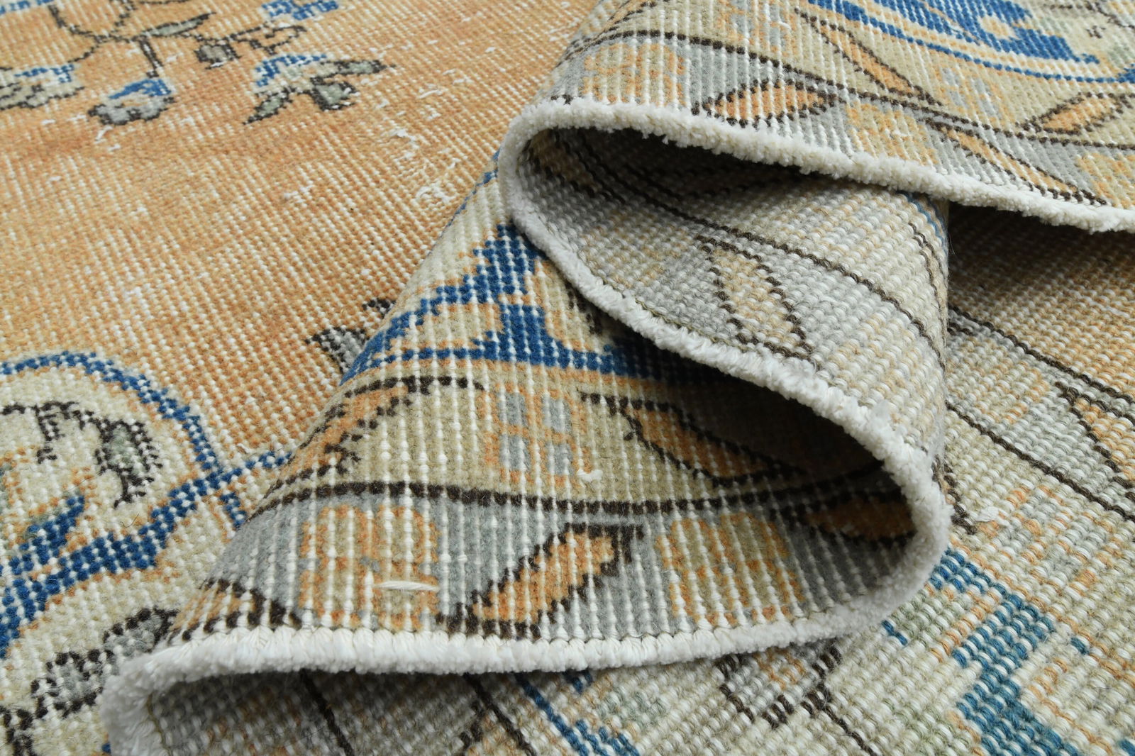 6.5x9.5 Orange Area Rug - 5