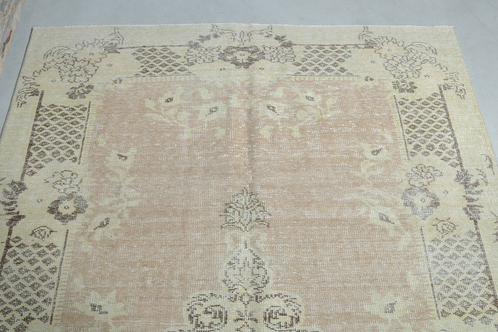 6.1x10 Beige Vintage Turkish Oushak Rug - 5