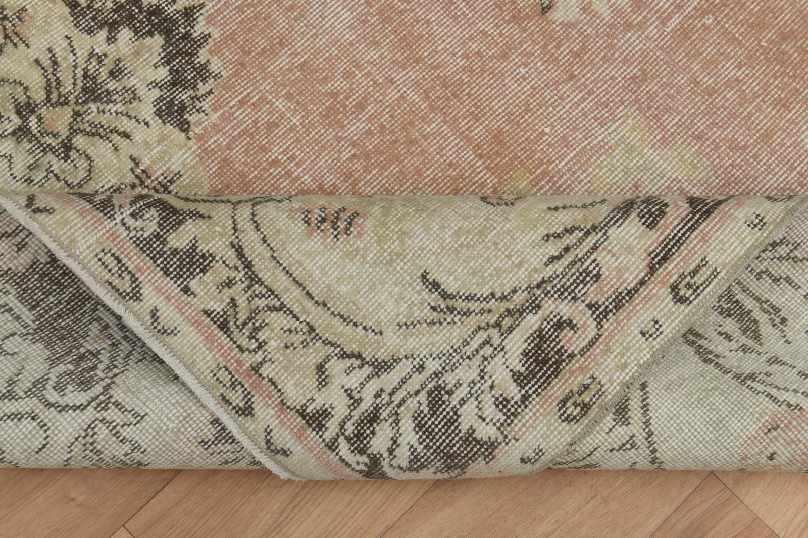 7x10 TURKISH VINTAGE Living Room Décor (1 of 9)