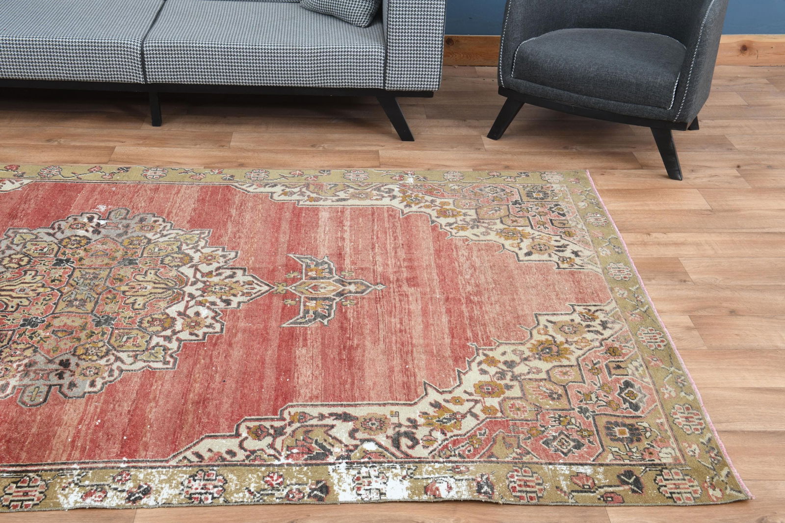 6'3x10'3 ft, TURKISH VINTAGE RUG - 2