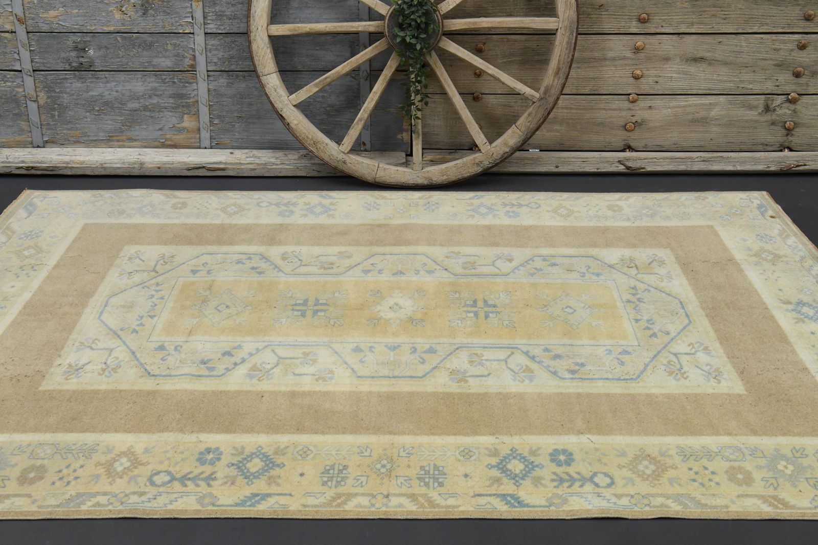 7x9 LIVING ROOM, NEUTRAL Orange - 7