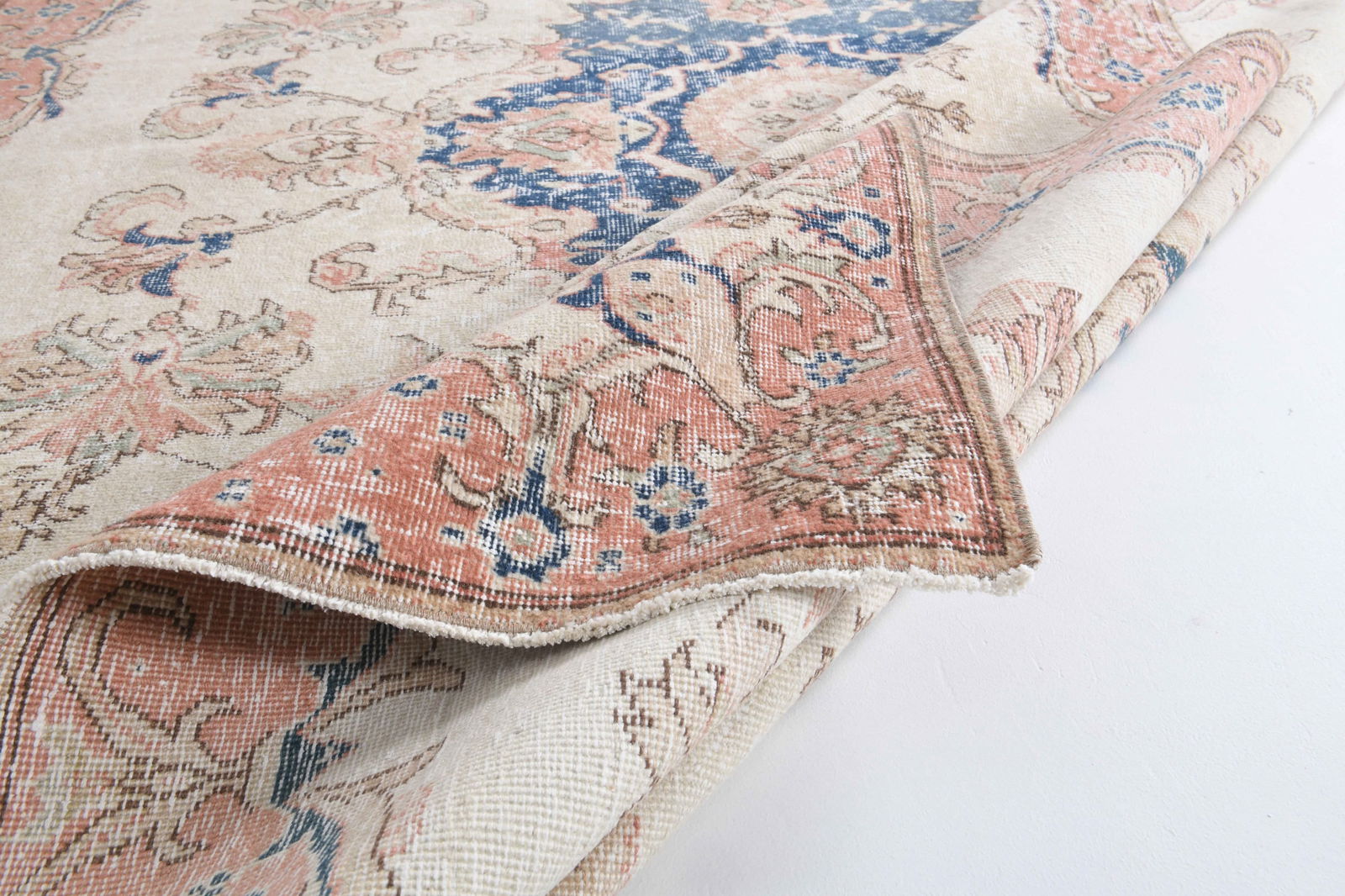 6.3x10.4 ft, TURKISH Rug, Vintage - 8