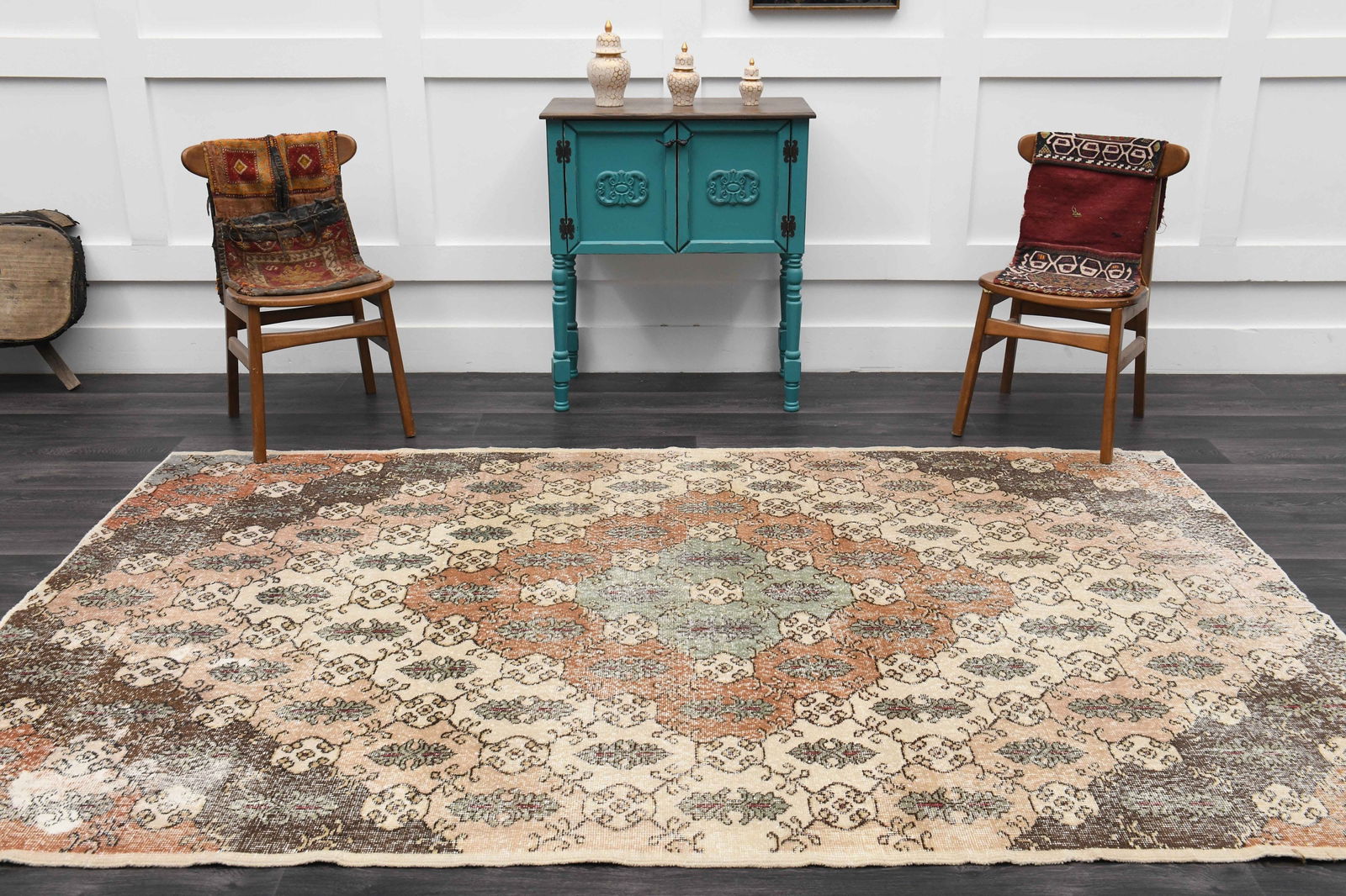 6.4x9.3 ft, Mid 20th Century Rustic Wool Vintage RUG - 2