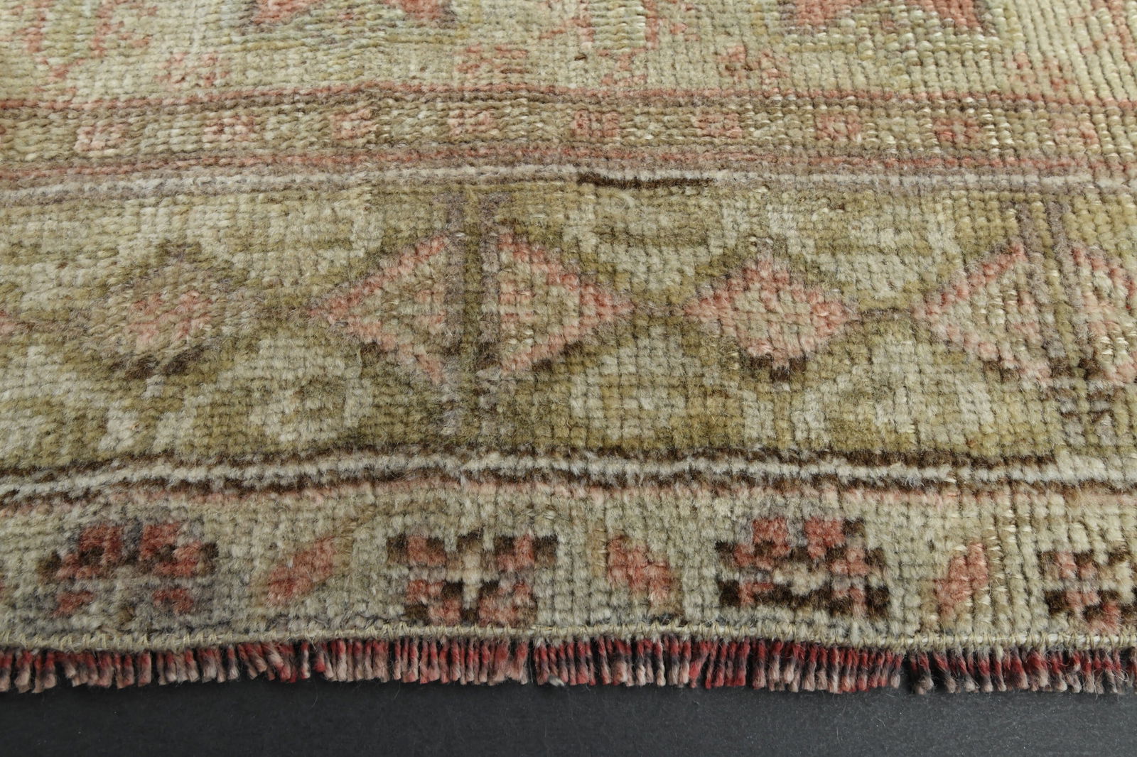 5.9x9.2 TURKISH Area Rug (1 of 9)
