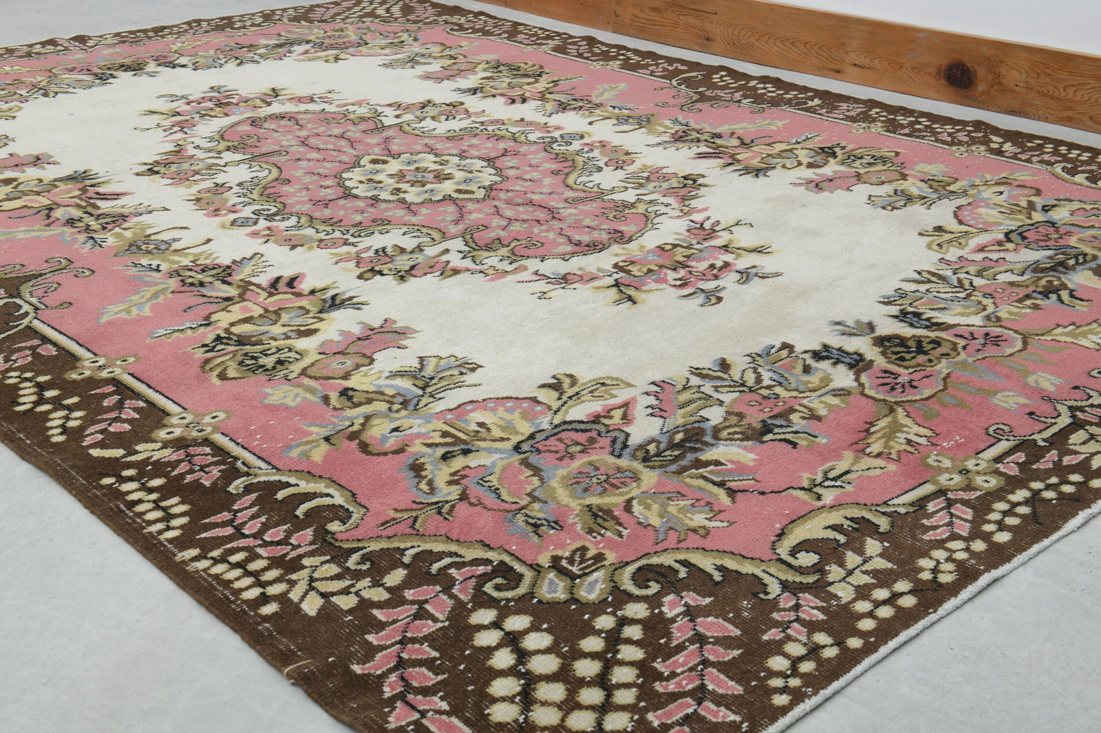 6'8x10 ft, PINK TURKISH RUG, Anatolian - 2