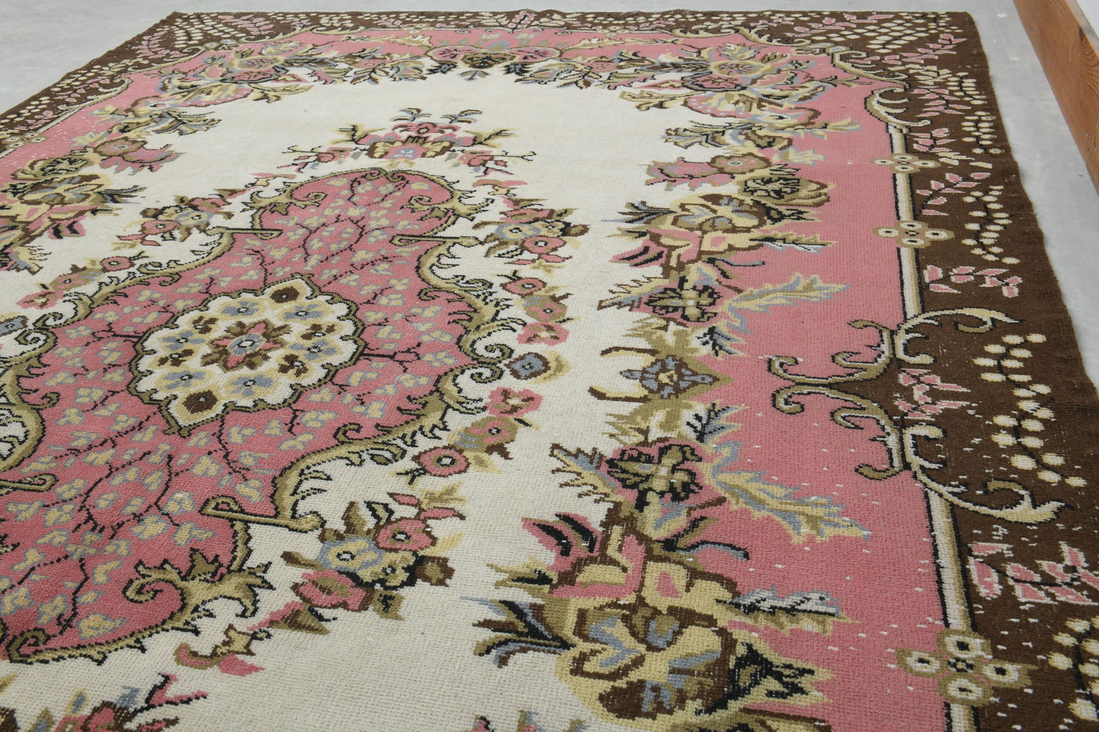 6'8x10 ft, PINK TURKISH RUG, Anatolian - 5