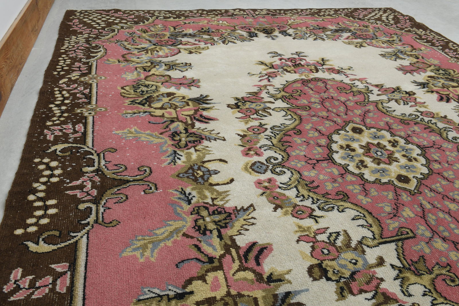 6'8x10 ft, PINK TURKISH RUG, Anatolian - 6