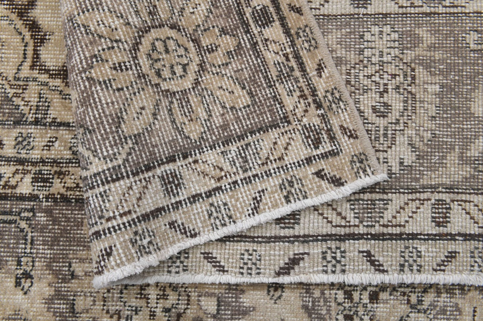 5.7x9.5 ft, RED TURKISH RUG, Vintage Oushak - 8