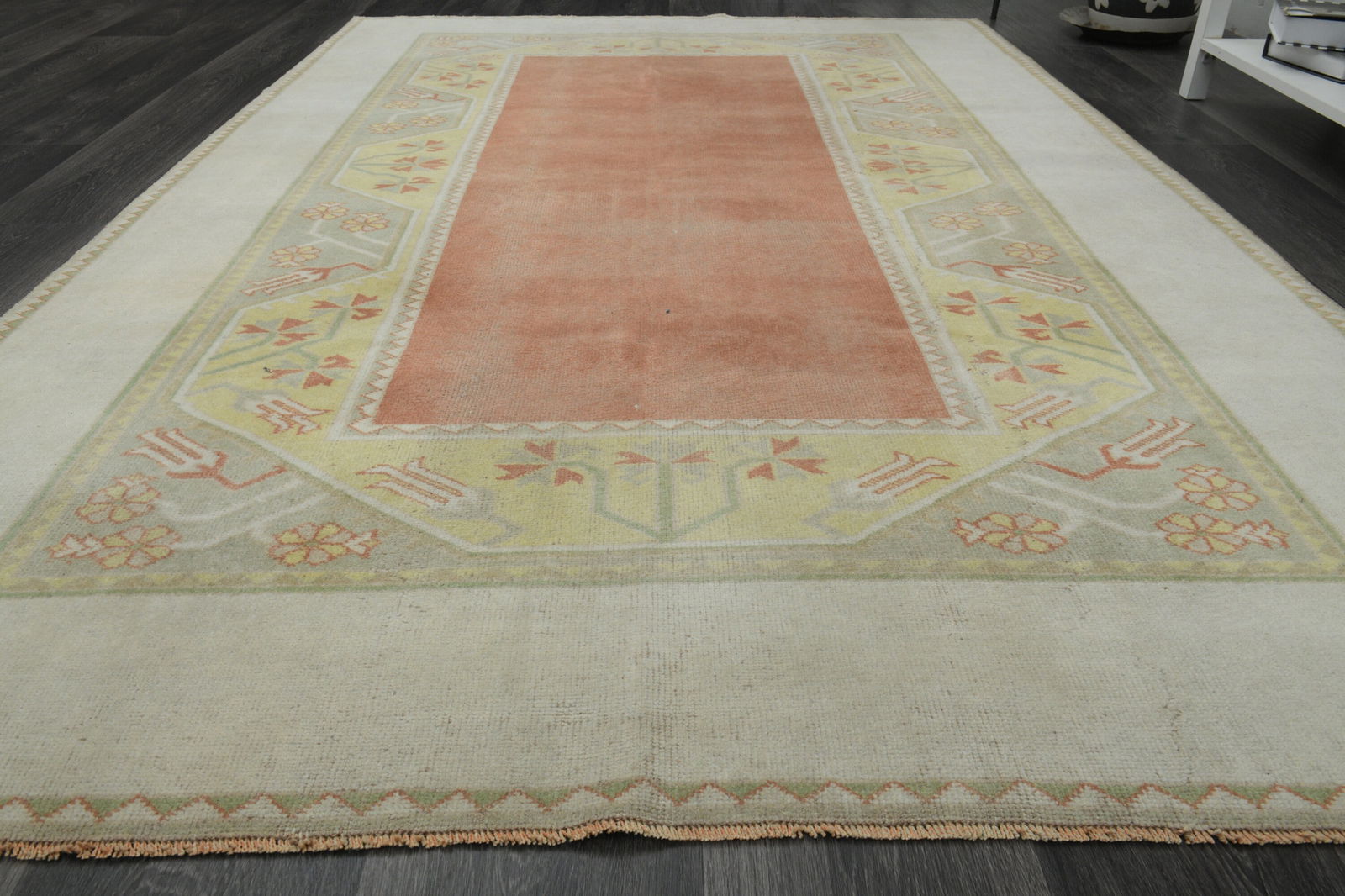6.9x9.8 ft, VINTAGE Rug, TURKISH (1 of 9)