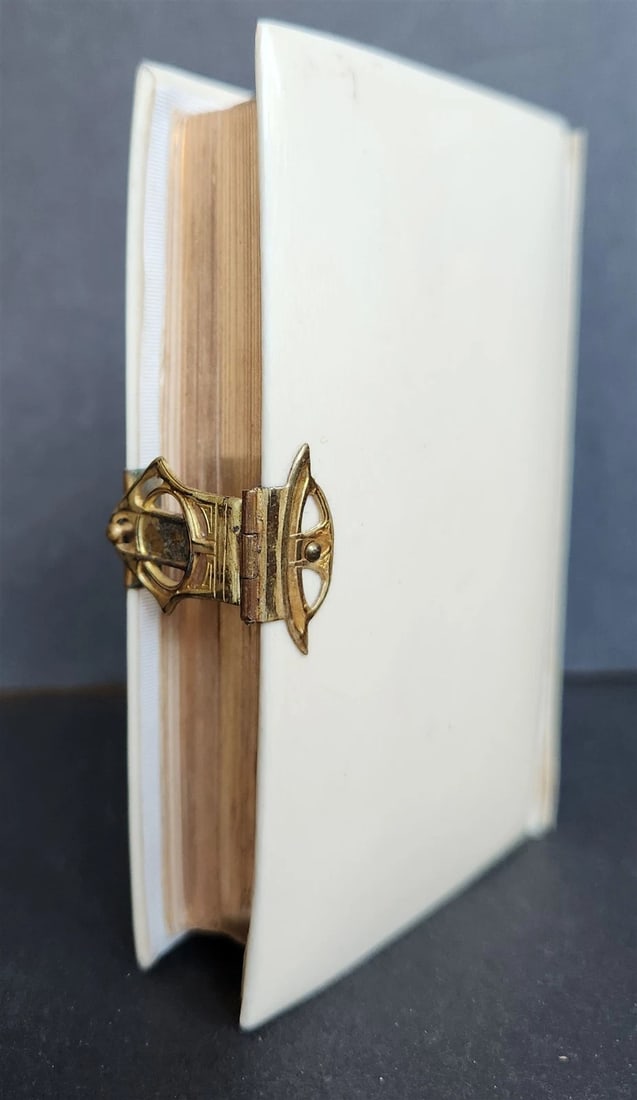 1880s PRAYER BOOK in GERMAN antique FINE BINDING w/ APPLIED BRASS CROSS - 3