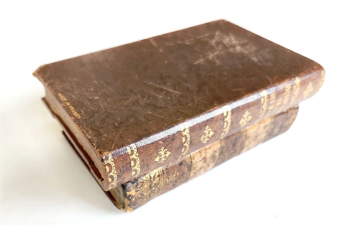 BOOK SHAPED CONTAINER vintage BOX French - 6