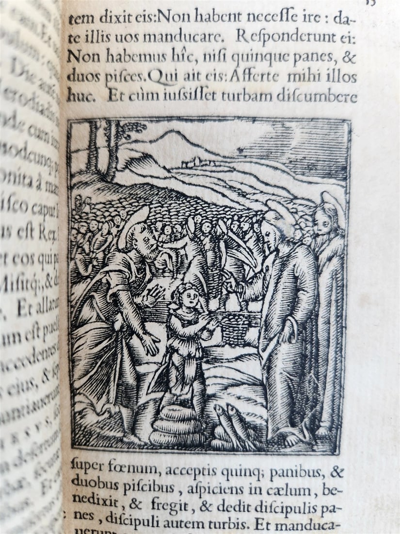 1549 BIBLE in LATIN ILLUSTRATED w/ 108 WOODCUTS antique RARE pocket size - 12