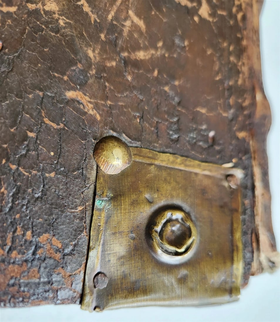 1720 BIBLE in GERMAN SWISS ILLUSTRATED antique FOLIO w/ BRASS FITTINGS - 8