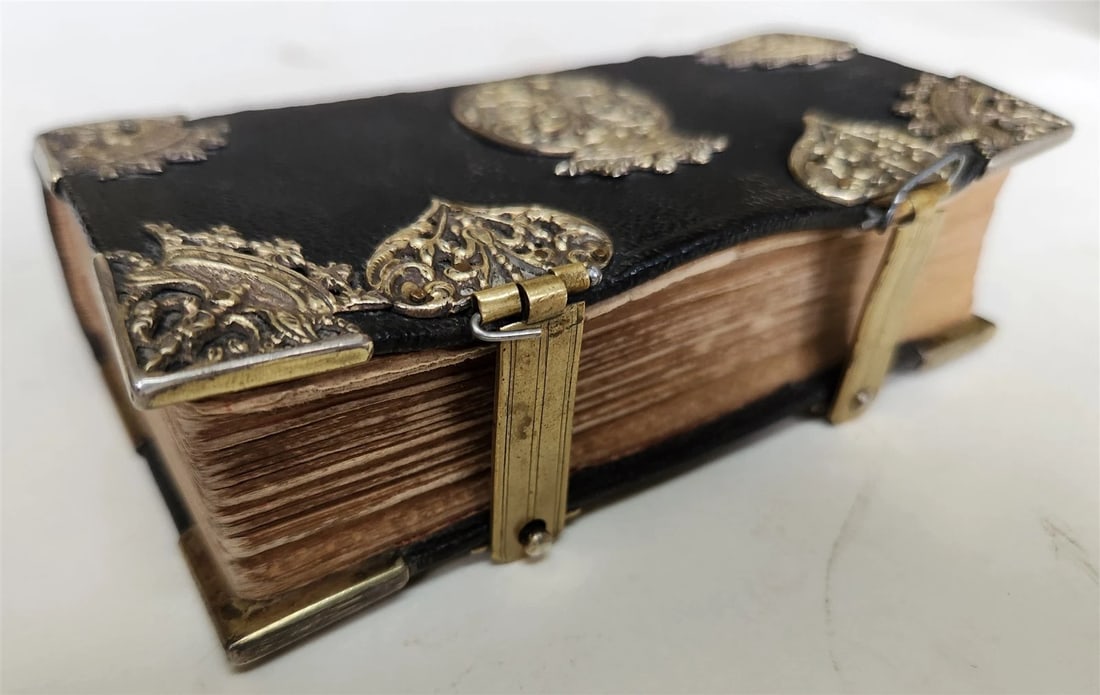 1684 BIBLE in ENGLISH NT w/ BOOK of COMMON PRAYER antique FINE BINDING - 6